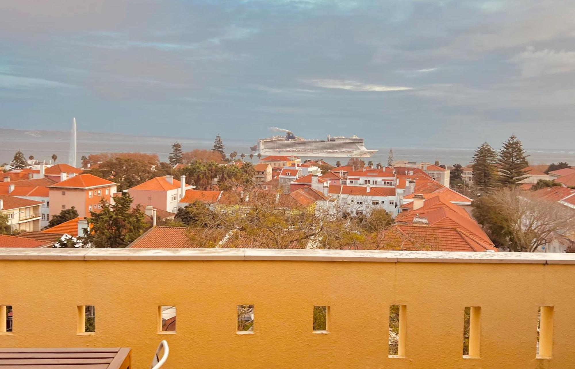 Sea View Lisboa - - 2rooms *