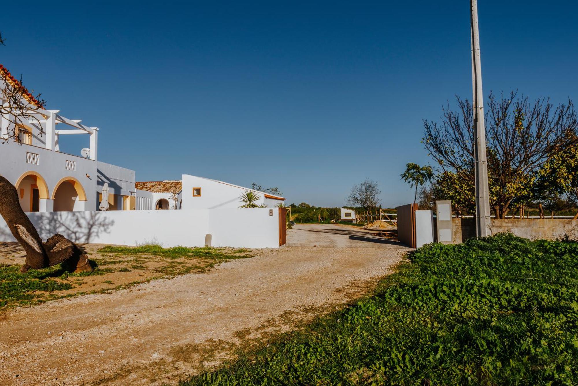 Ria Endless South By Gt House