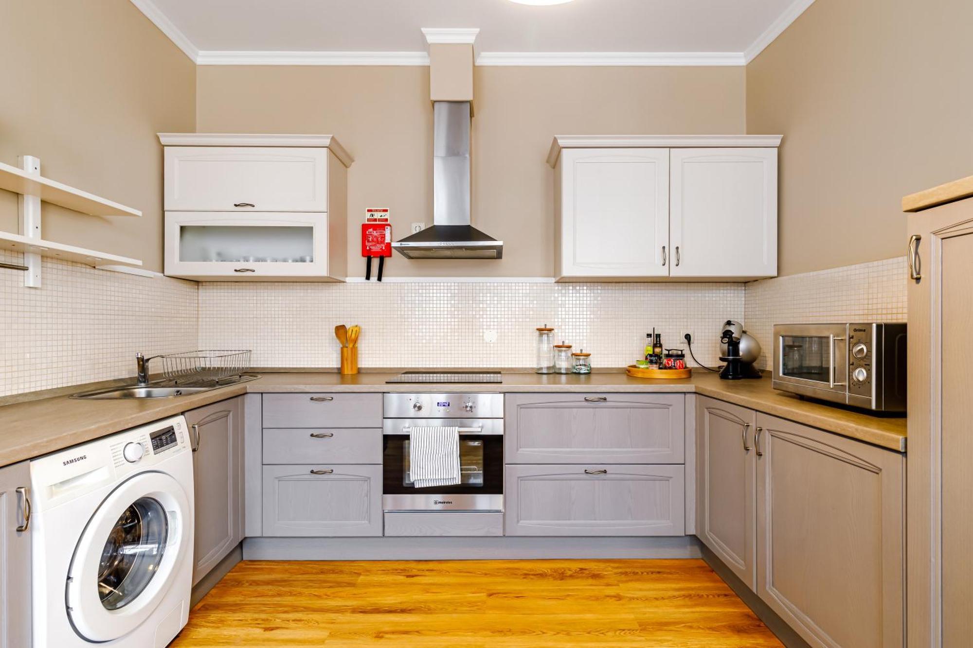 Ladomar Matriz Apartamento *