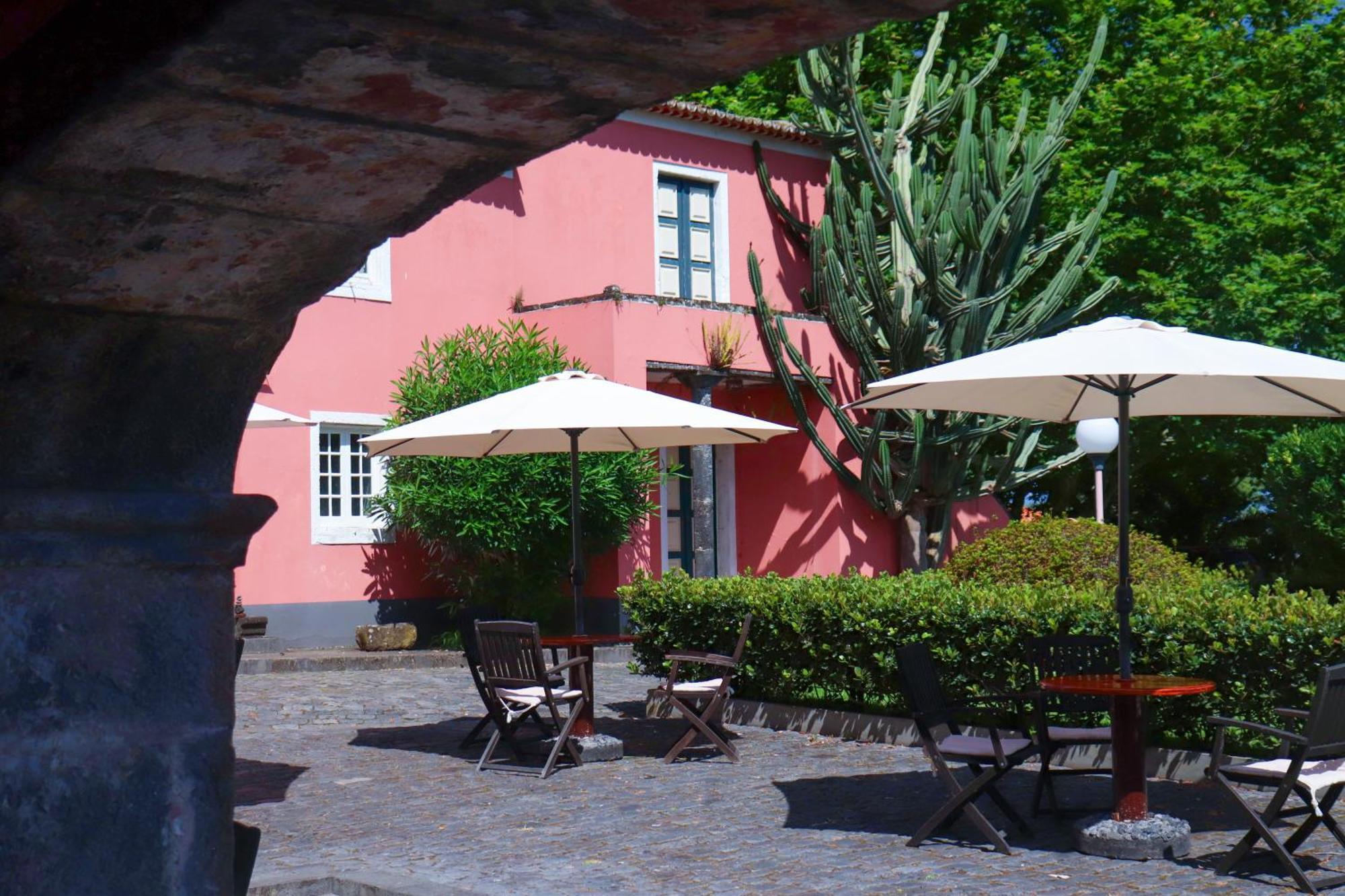 Solar De Lalem Bed & Breakfast Maia (Sao Miguel)