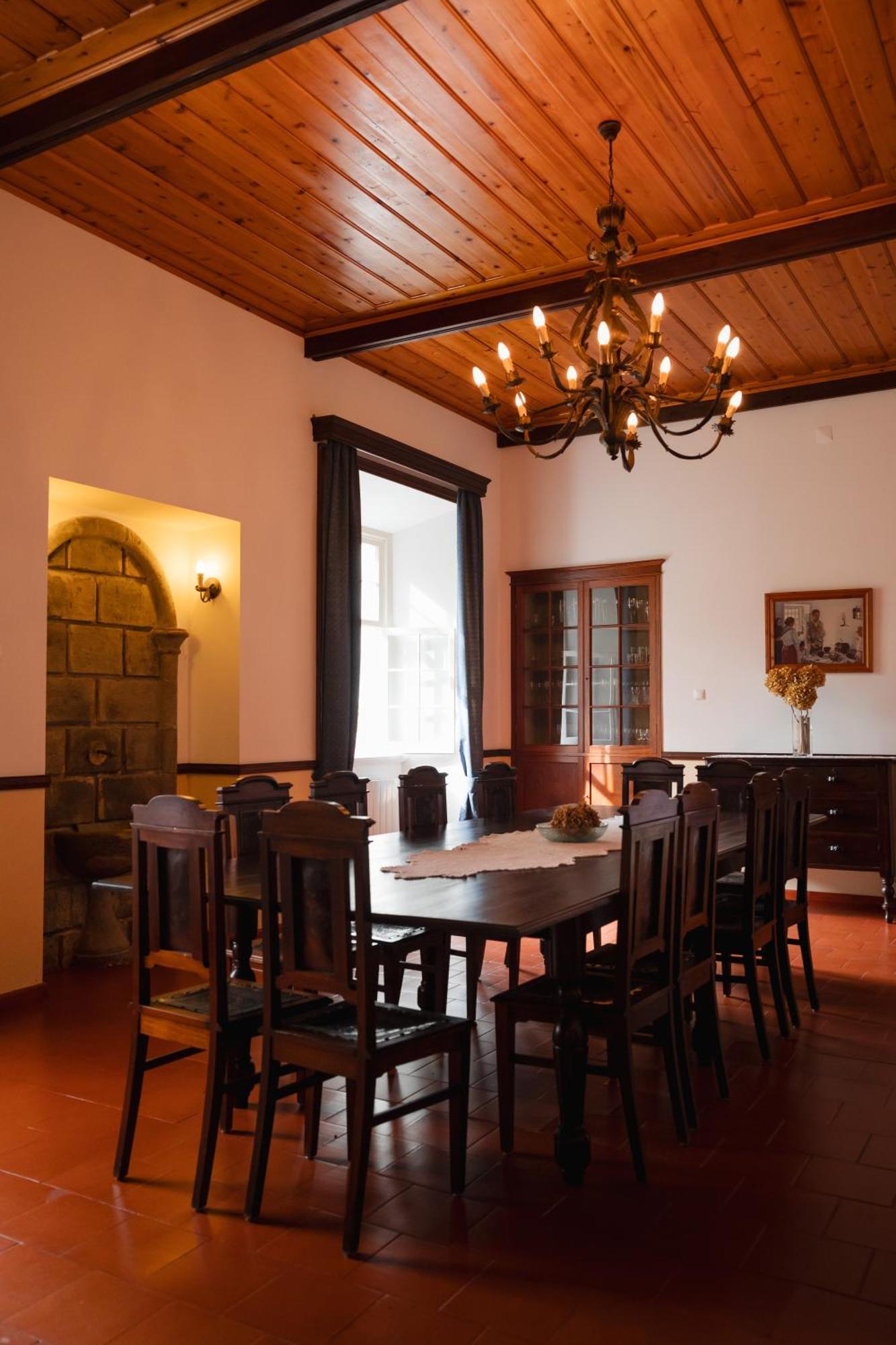 Solar De Lalem Bed & Breakfast Maia (Sao Miguel)