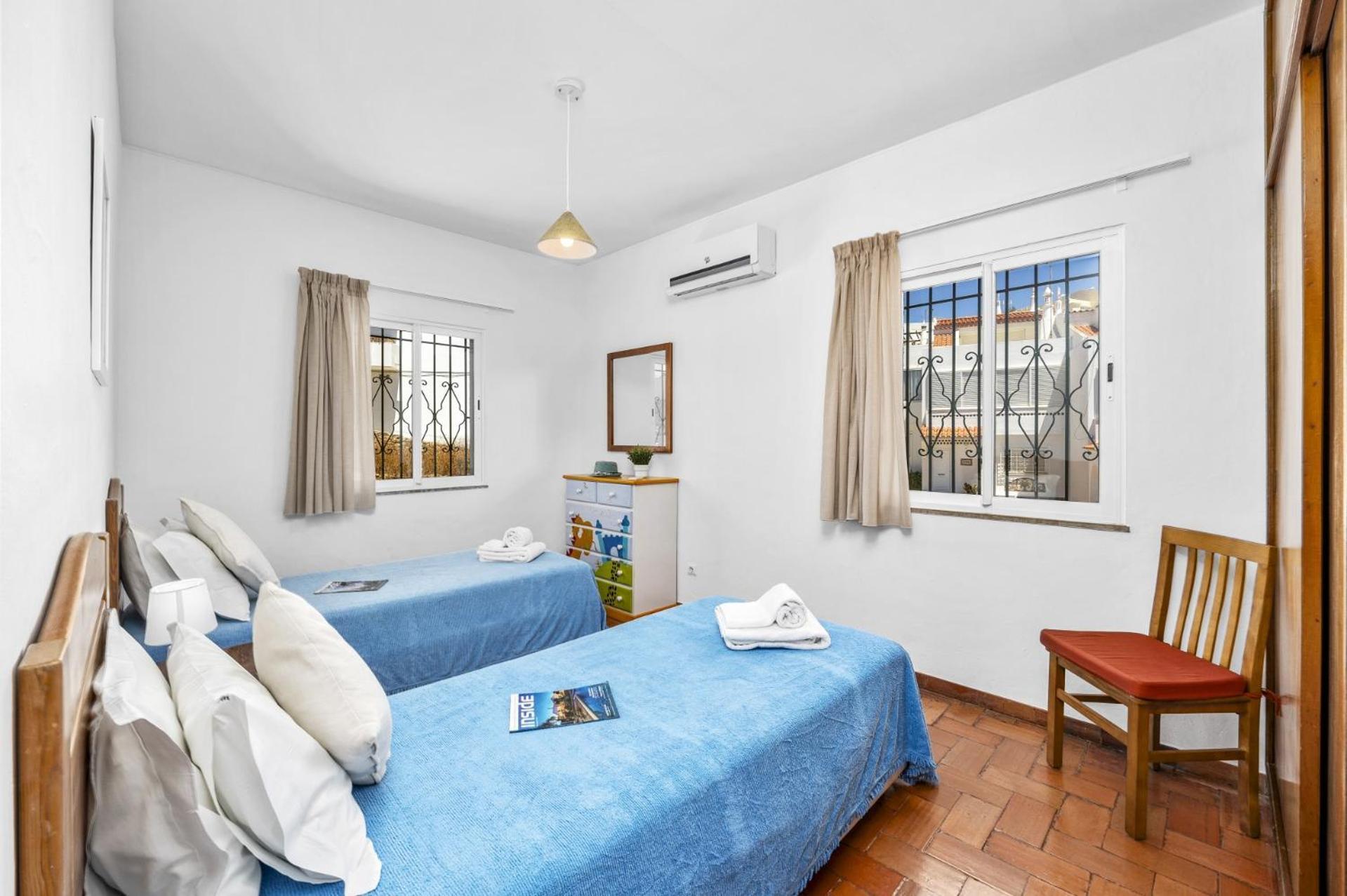 Villa Alegre By *