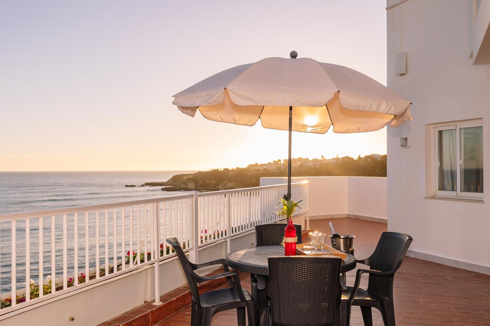 Aparthotel Monicca Collection And Residences