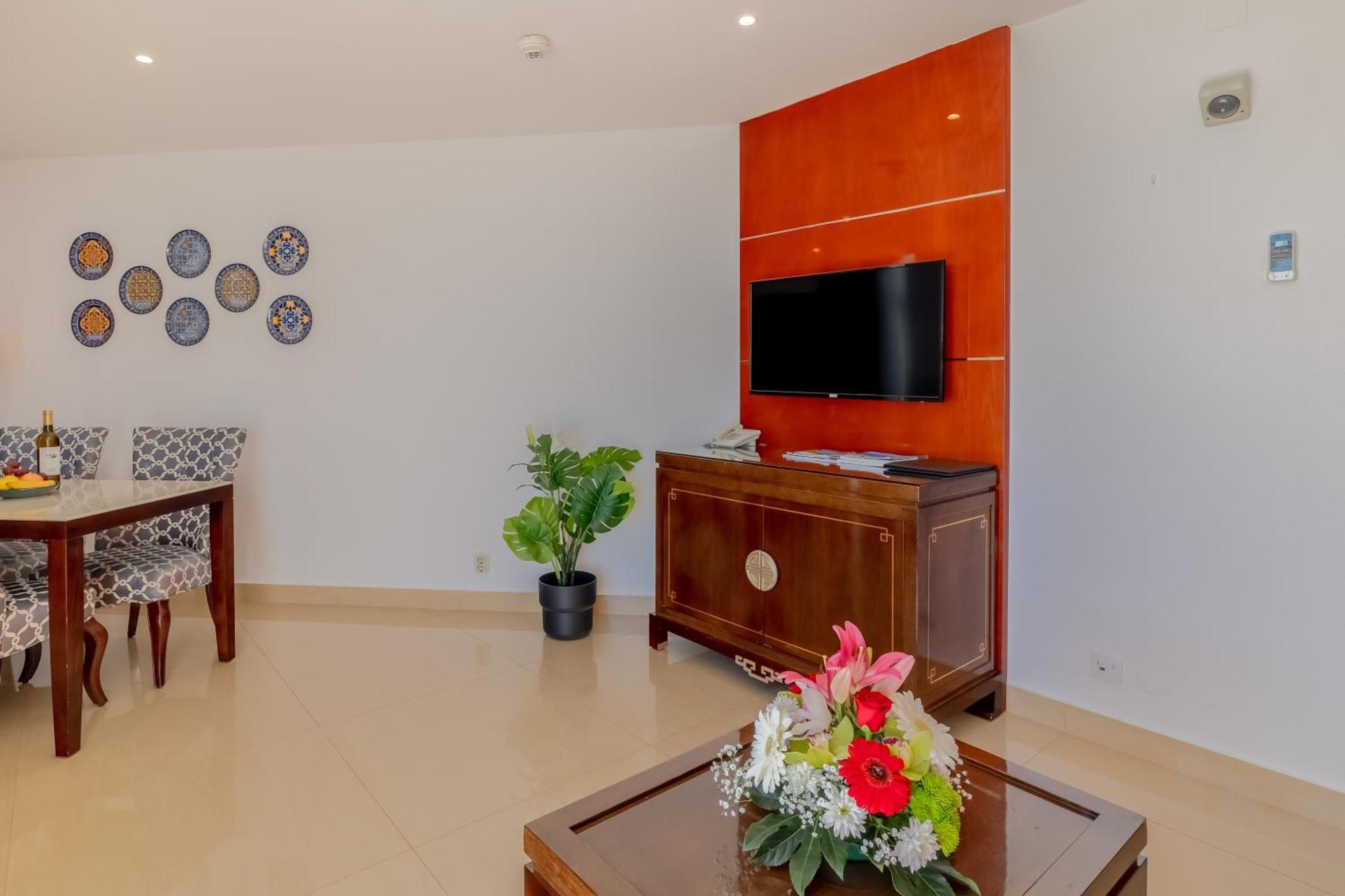 Monicca Collection And Residences Albufeira