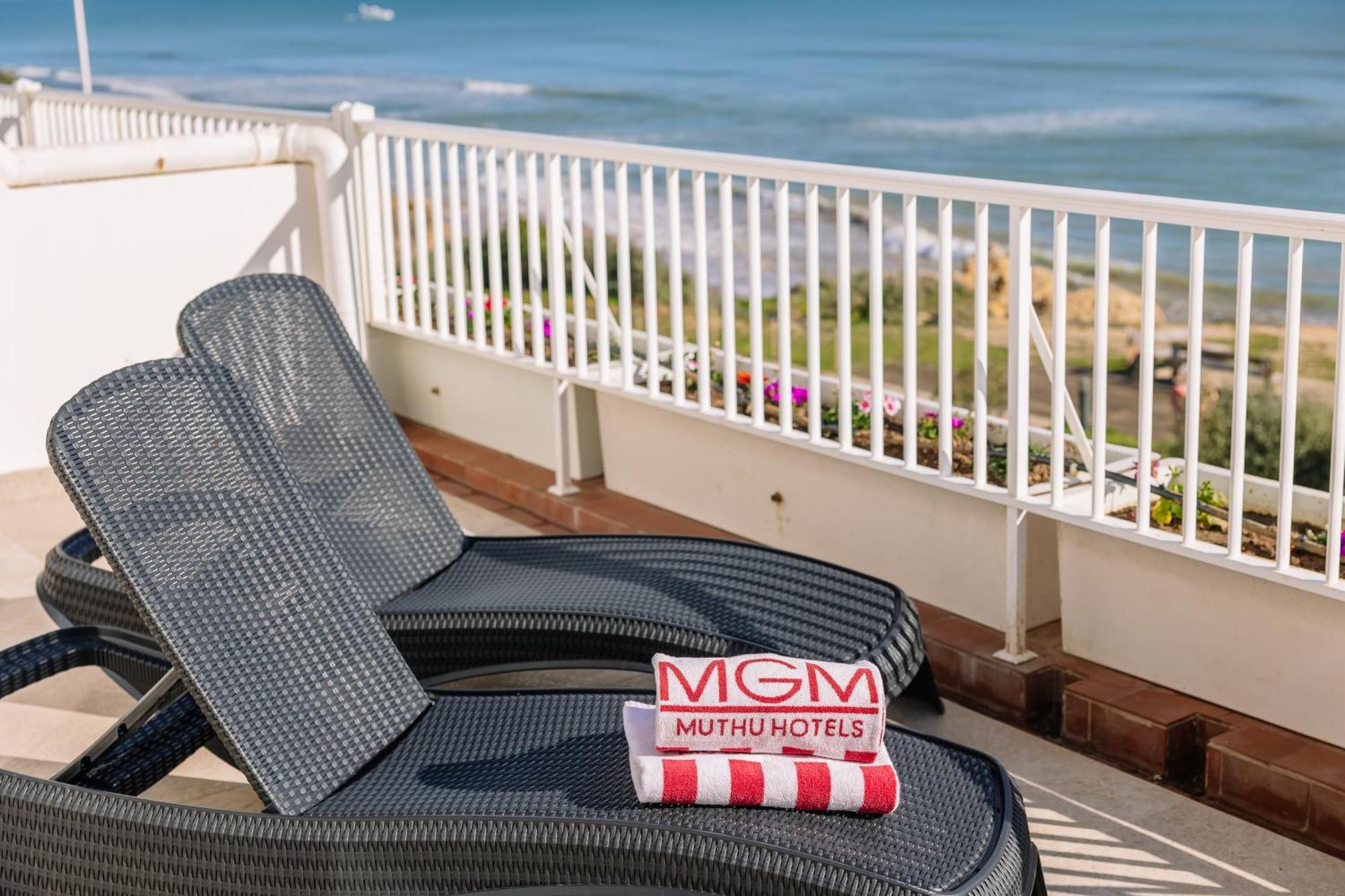 Monicca Collection And Residences Aparthotel