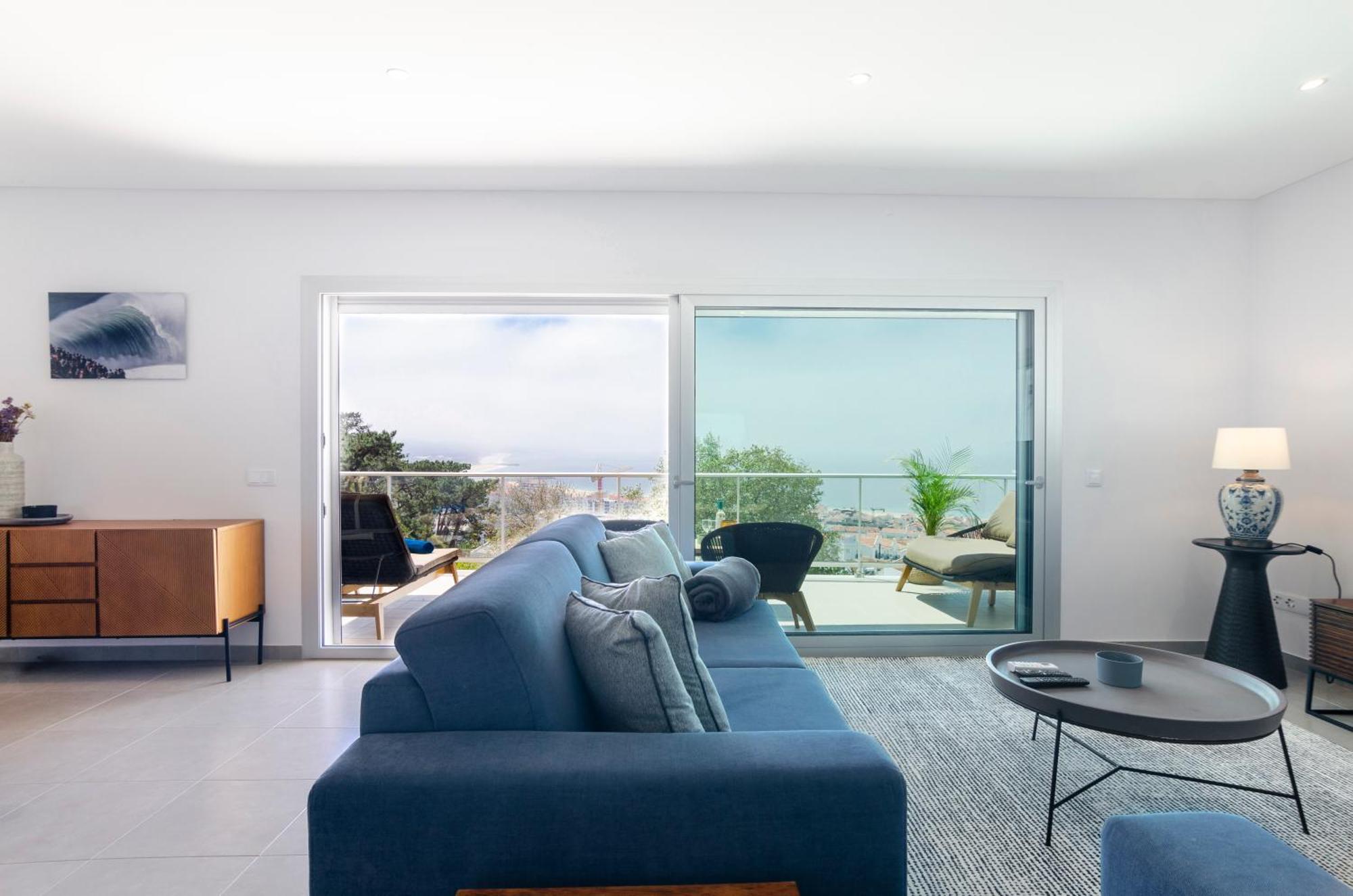 Panoramic Views - Terrace, Sea Views & Pool Apartment *