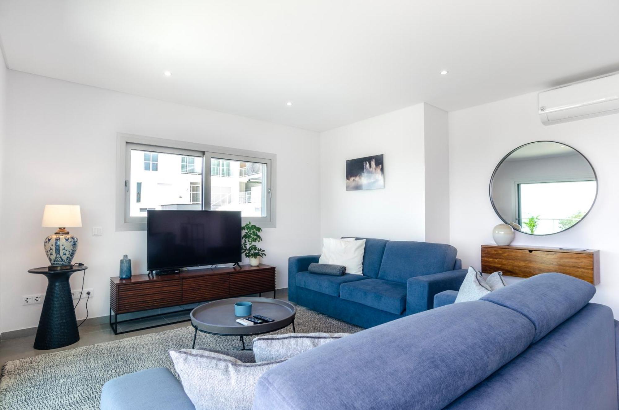 Apartment Panoramic Views - Terrace, Sea Views & Pool
