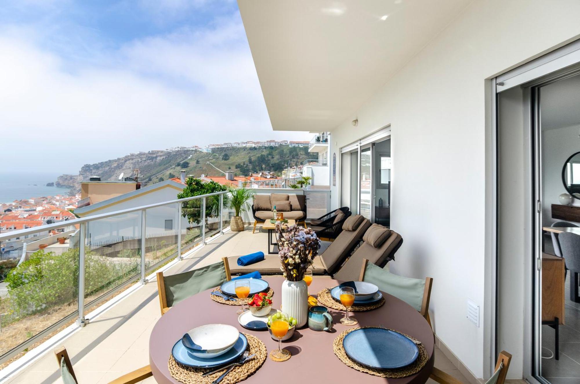 Apartment Panoramic Views - Terrace, Sea Views & Pool Nazare