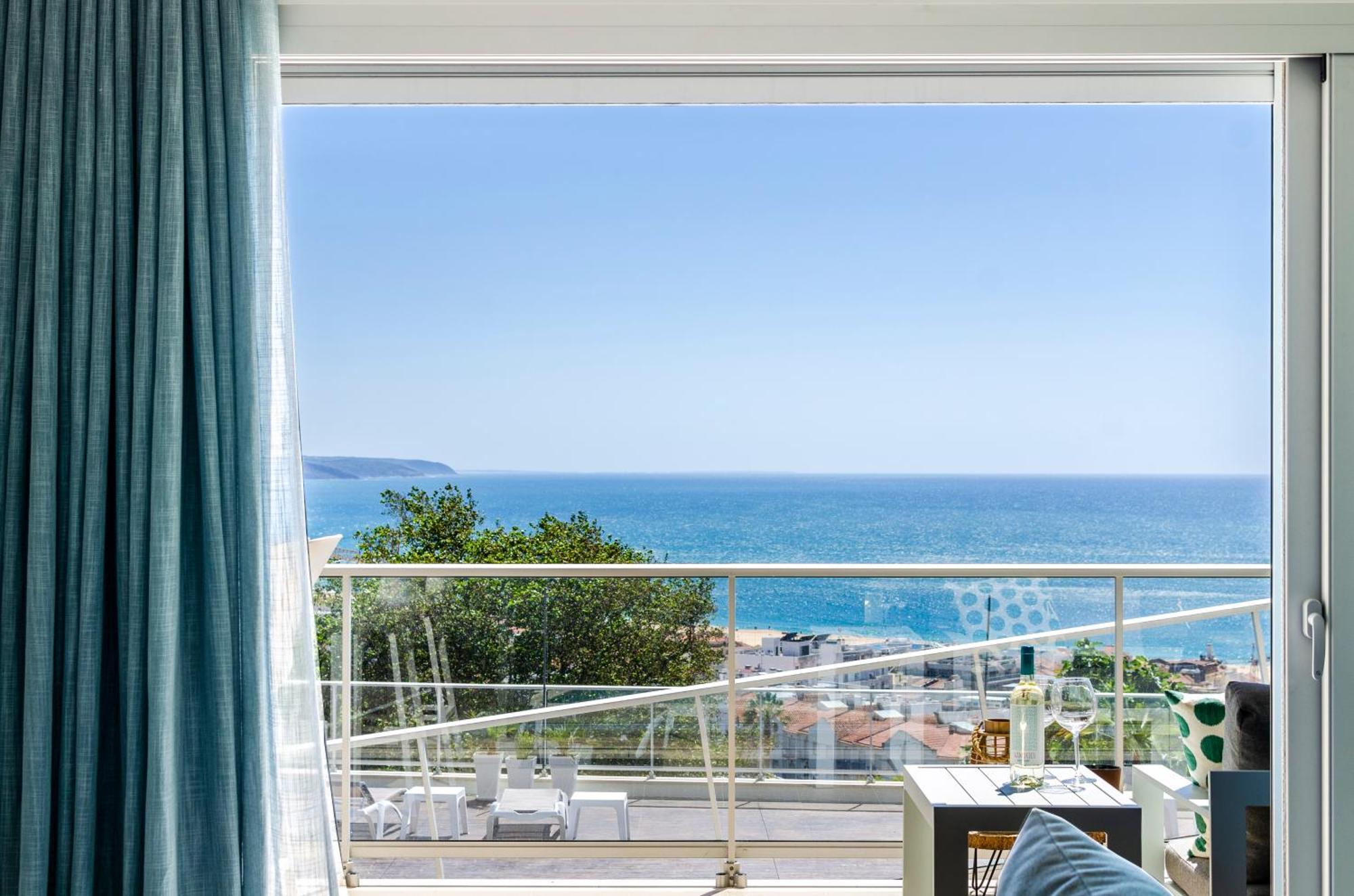 Panoramic Views - Terrace, Sea Views & Pool Apartment Nazare