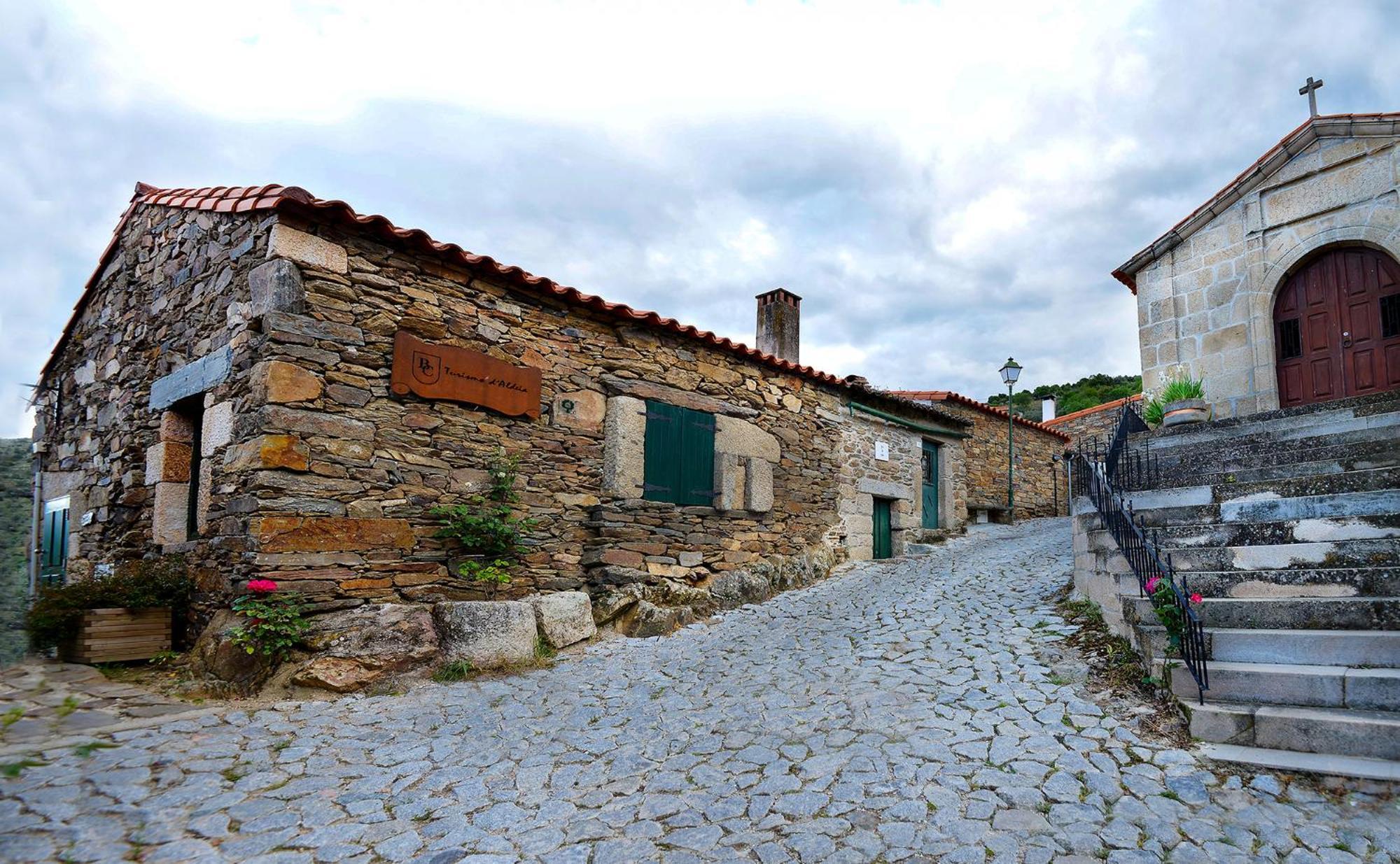 Bairro Do Casal - Turismo D'aldeia Country house