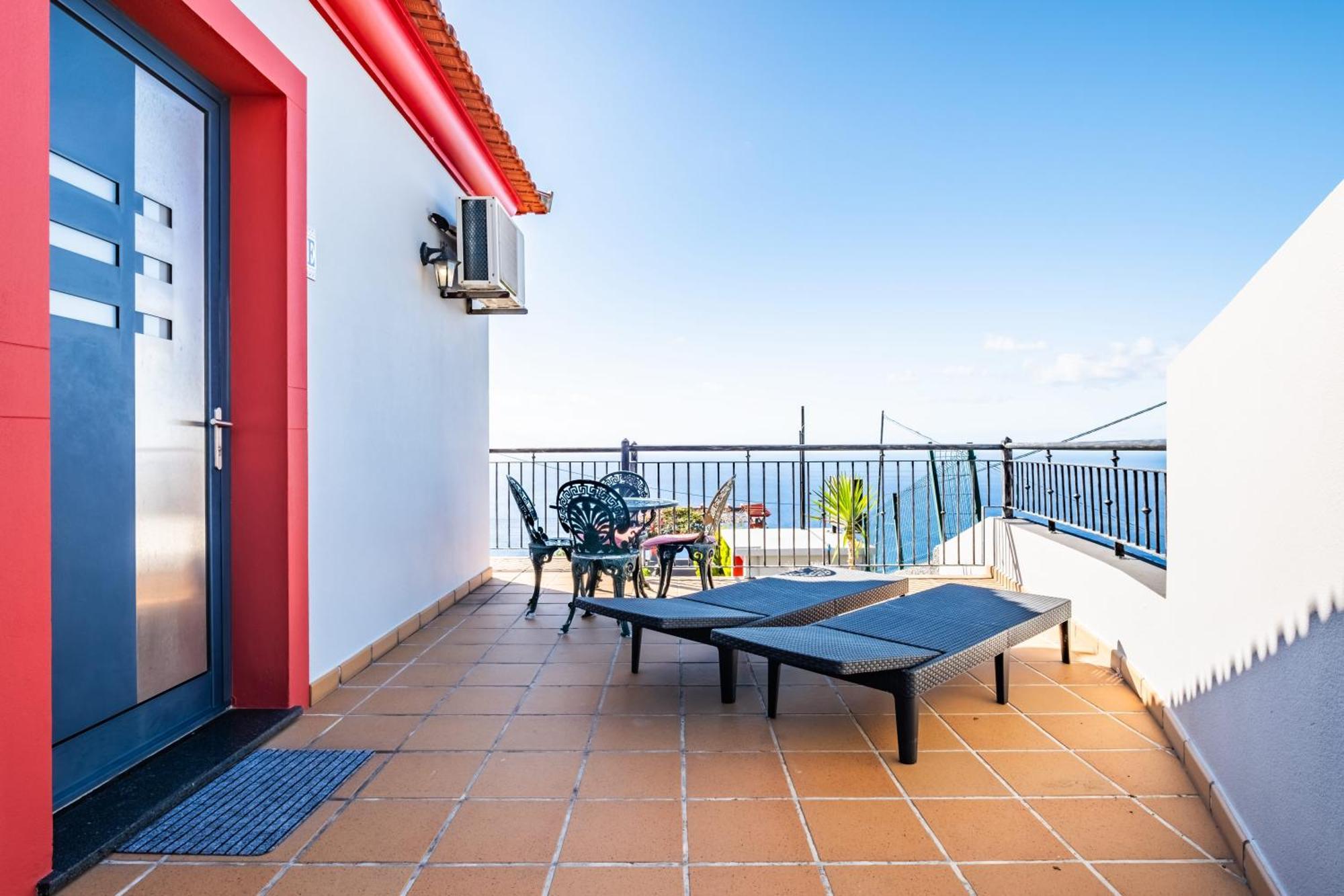 Apartment Brava *