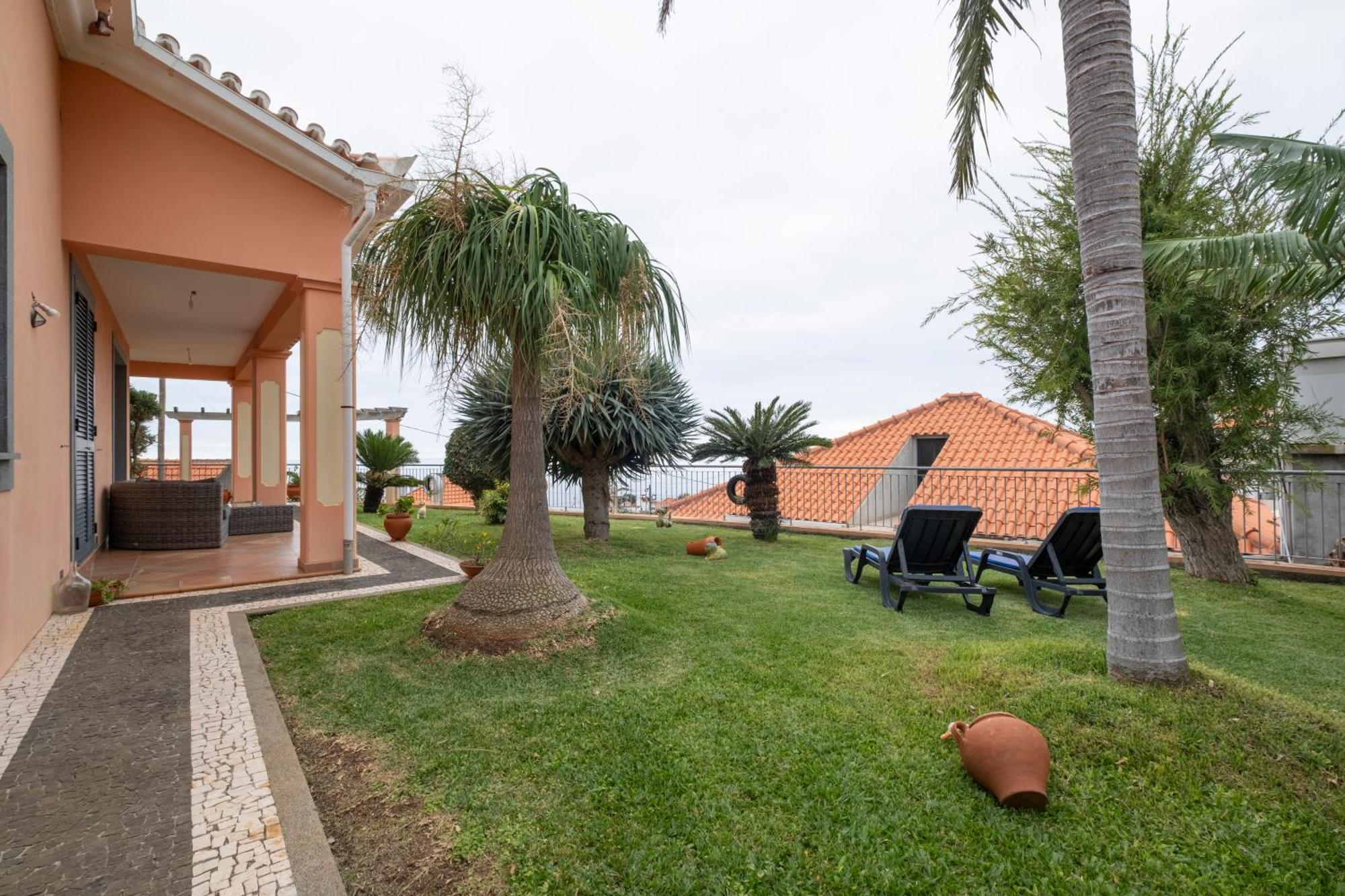 Appartement Sara House *