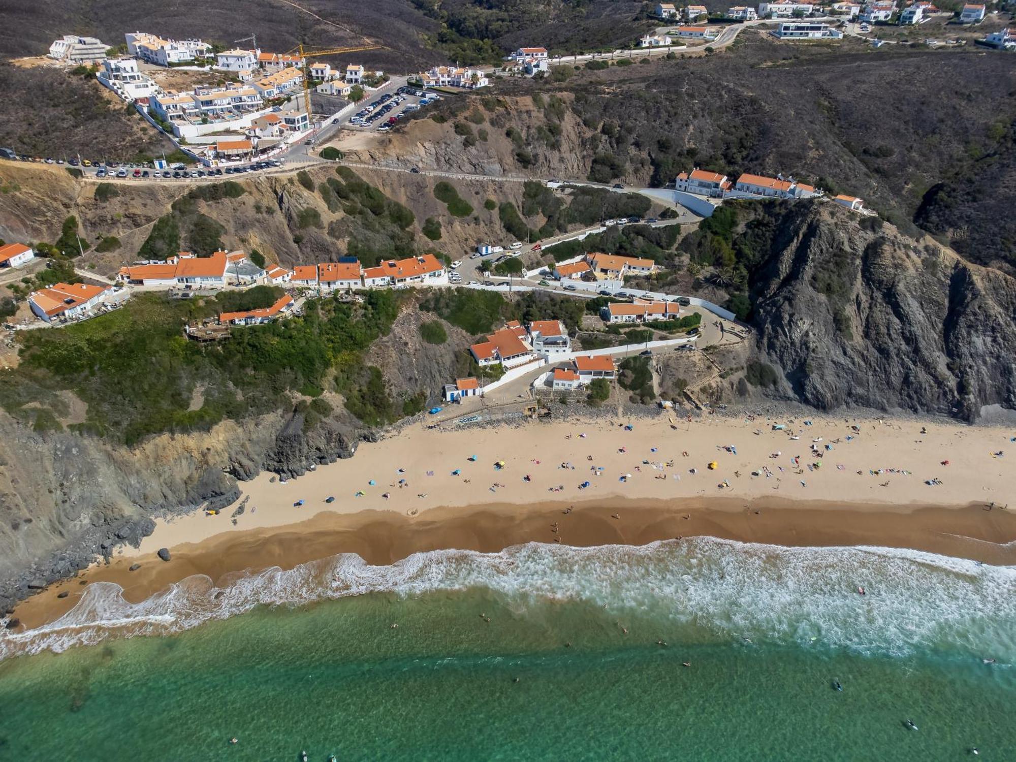 Sweet Arrifana // Beachhouse Praia da Arrifana