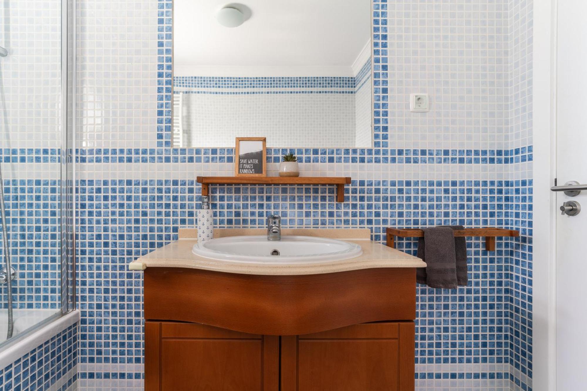 Sweet Arrifana // Beachhouse Apartment