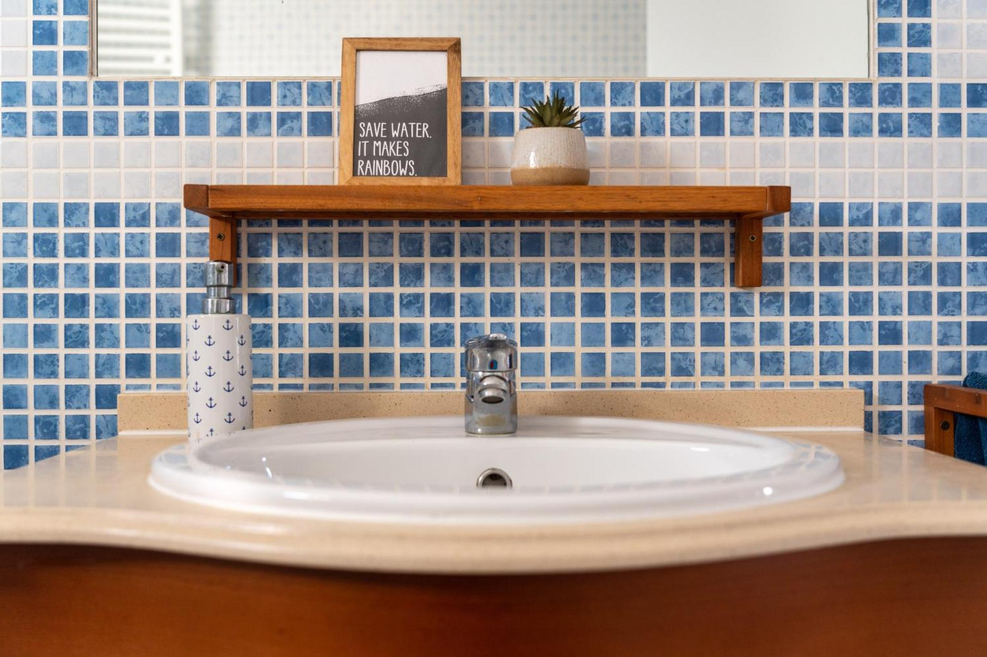 Sweet Arrifana // Beachhouse Apartamento *