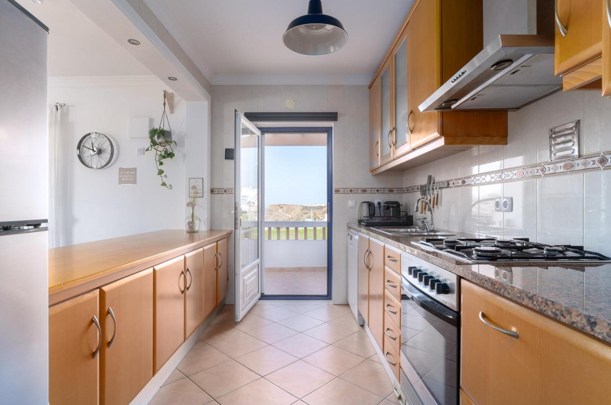 Apartamento Sweet Arrifana // Beachhouse