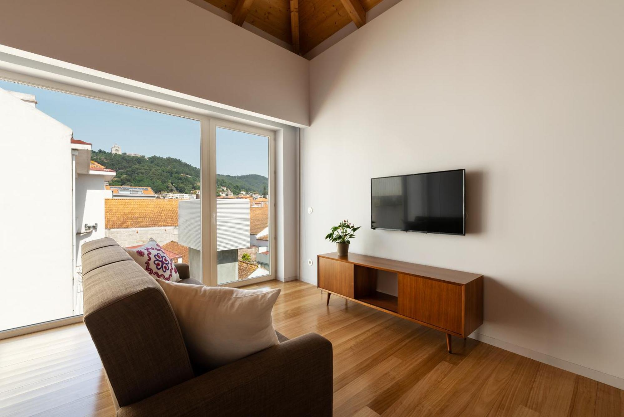 Pensao O Laranjeira Guest house Viana do Castelo