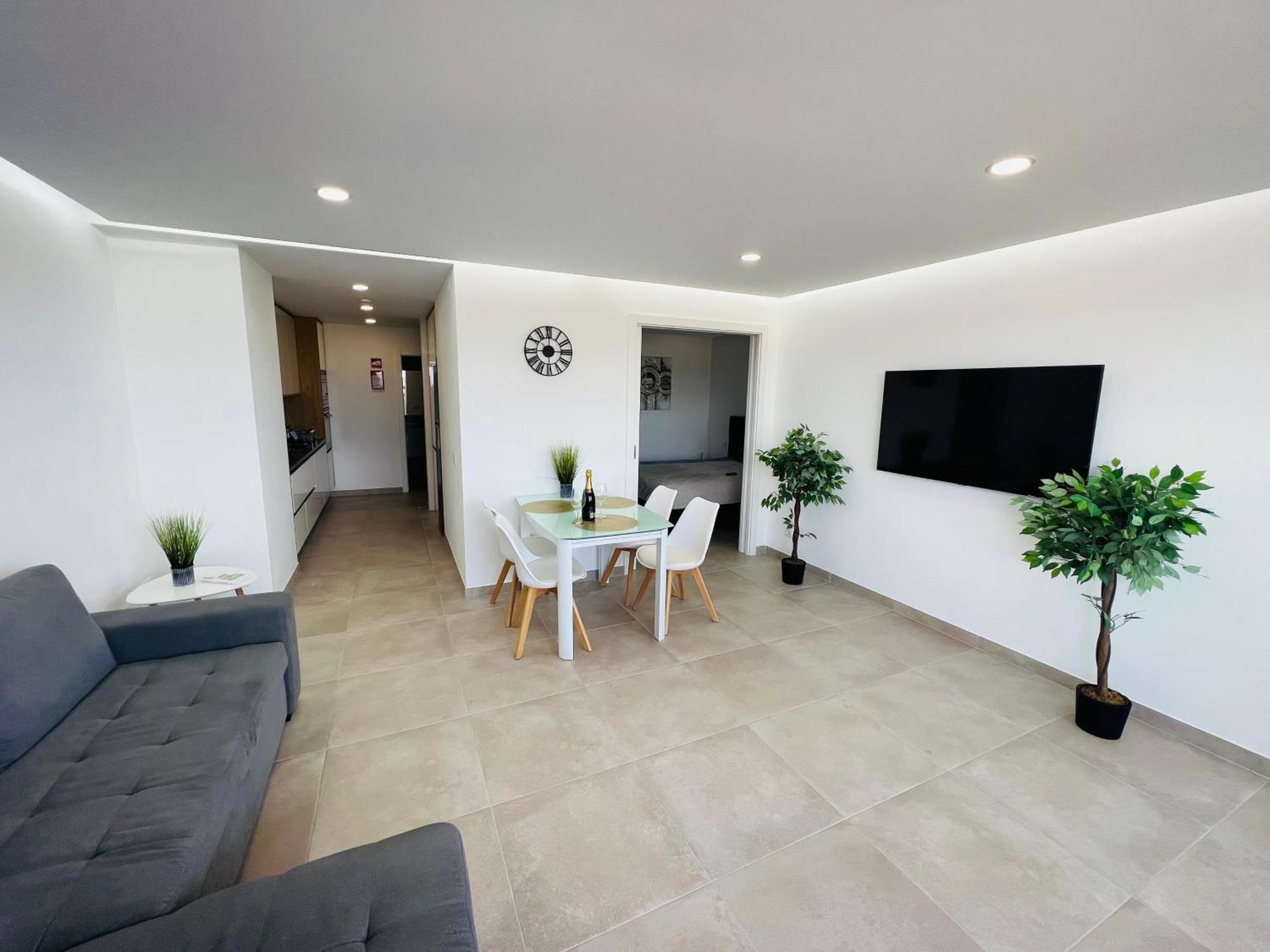 Apartment Ocean View - Amazing Sunset - Modern Style - Pool & 200m To *