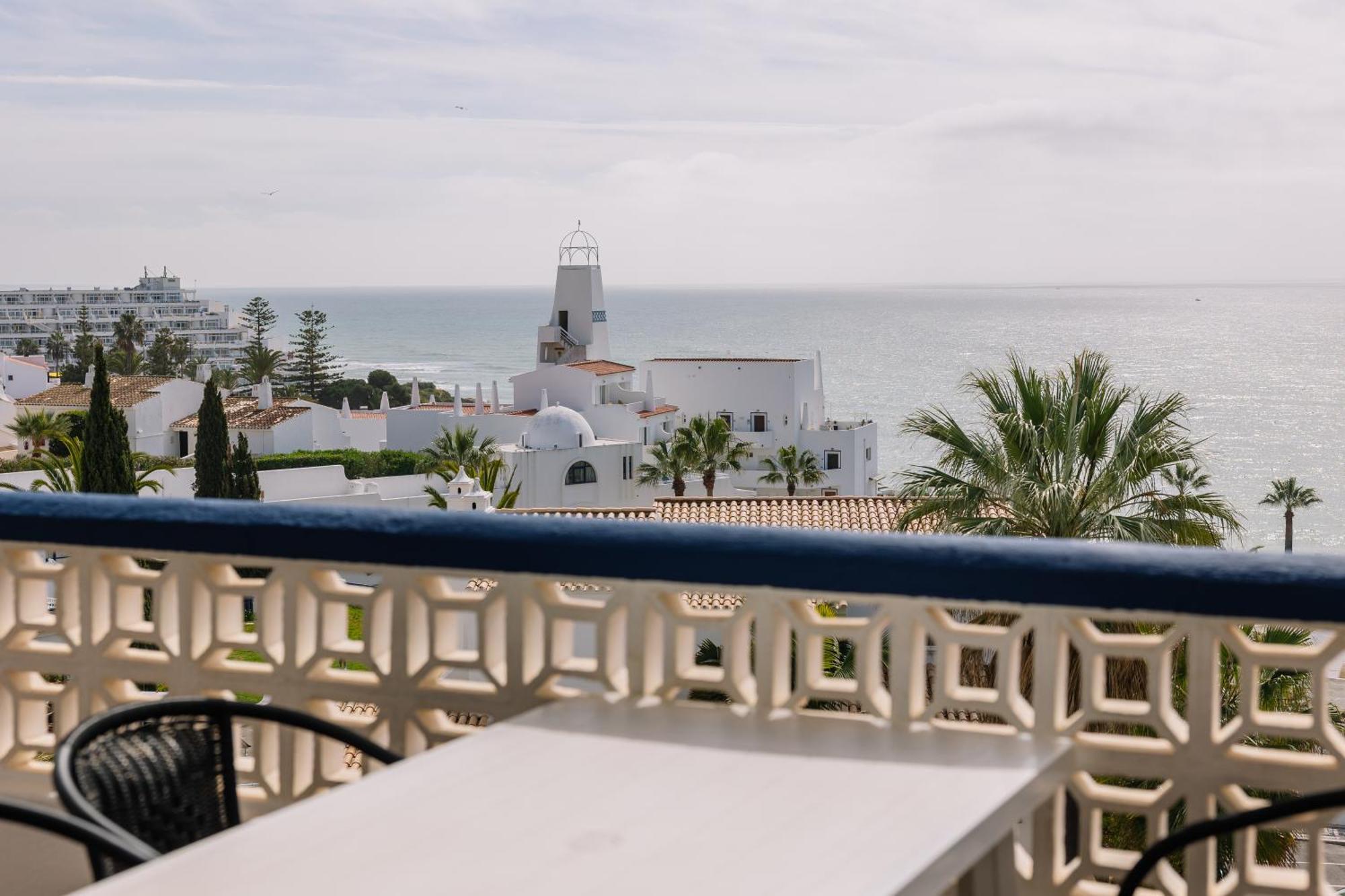 Grand Muthu Oura View Club 5* Albufeira