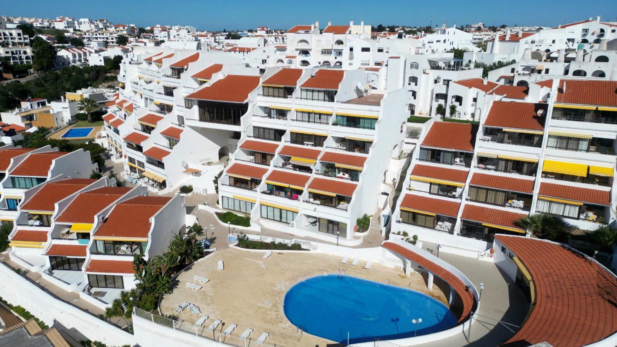 Cerro Branco Apartamento *