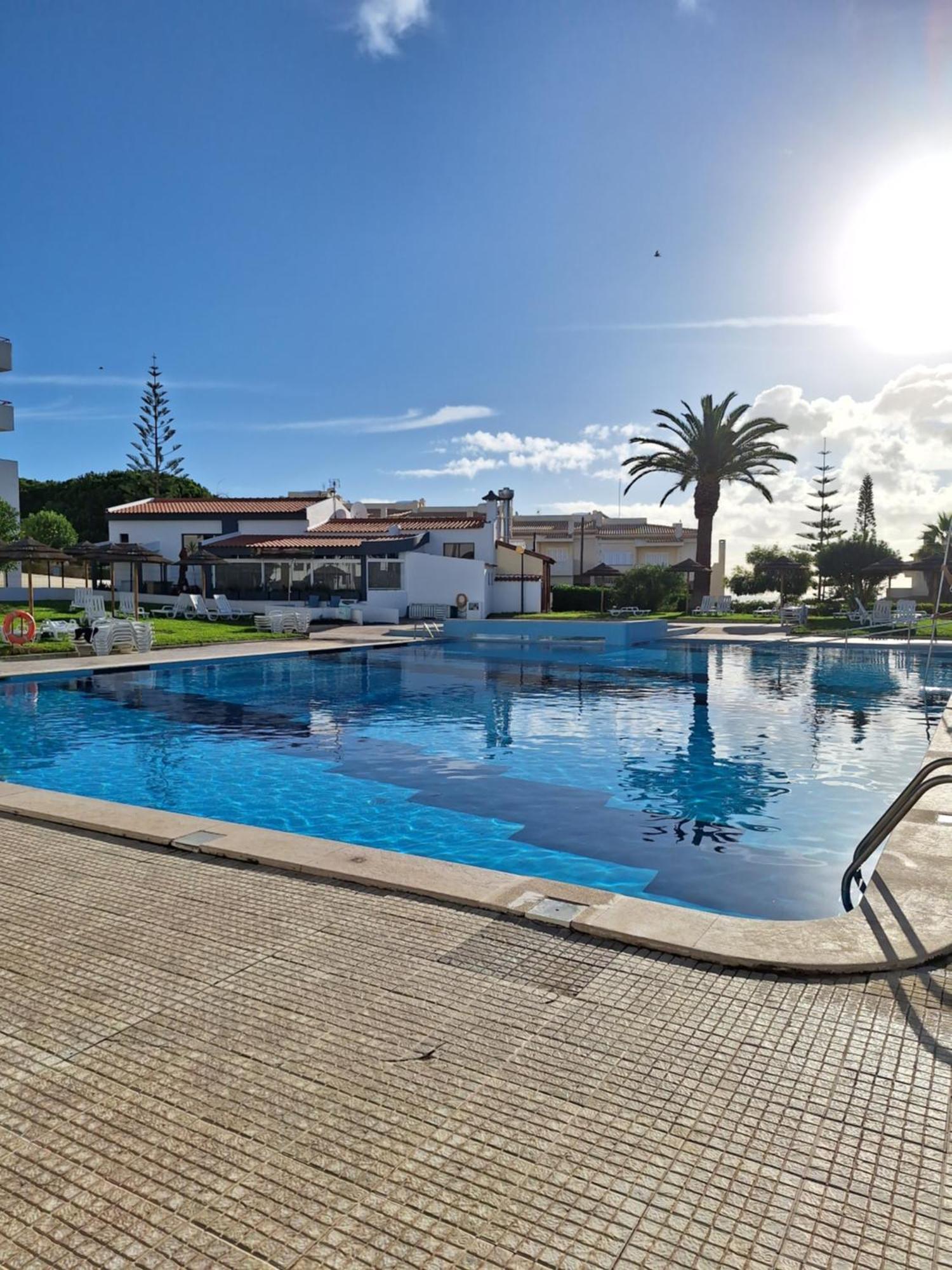 Apartamento Palmeira Sol- 2 Bedrooms 300m From The Ocean View Porches (Algarve)