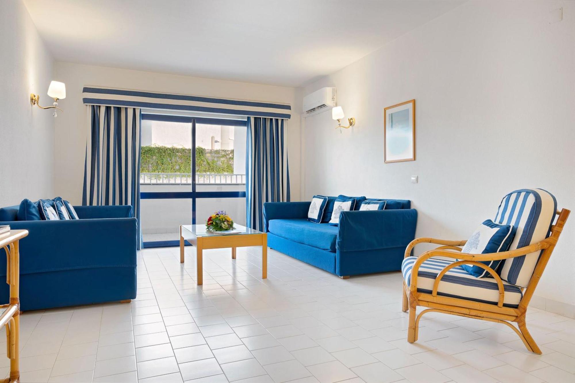 Aparthotel Grand Muthu Oura View Club