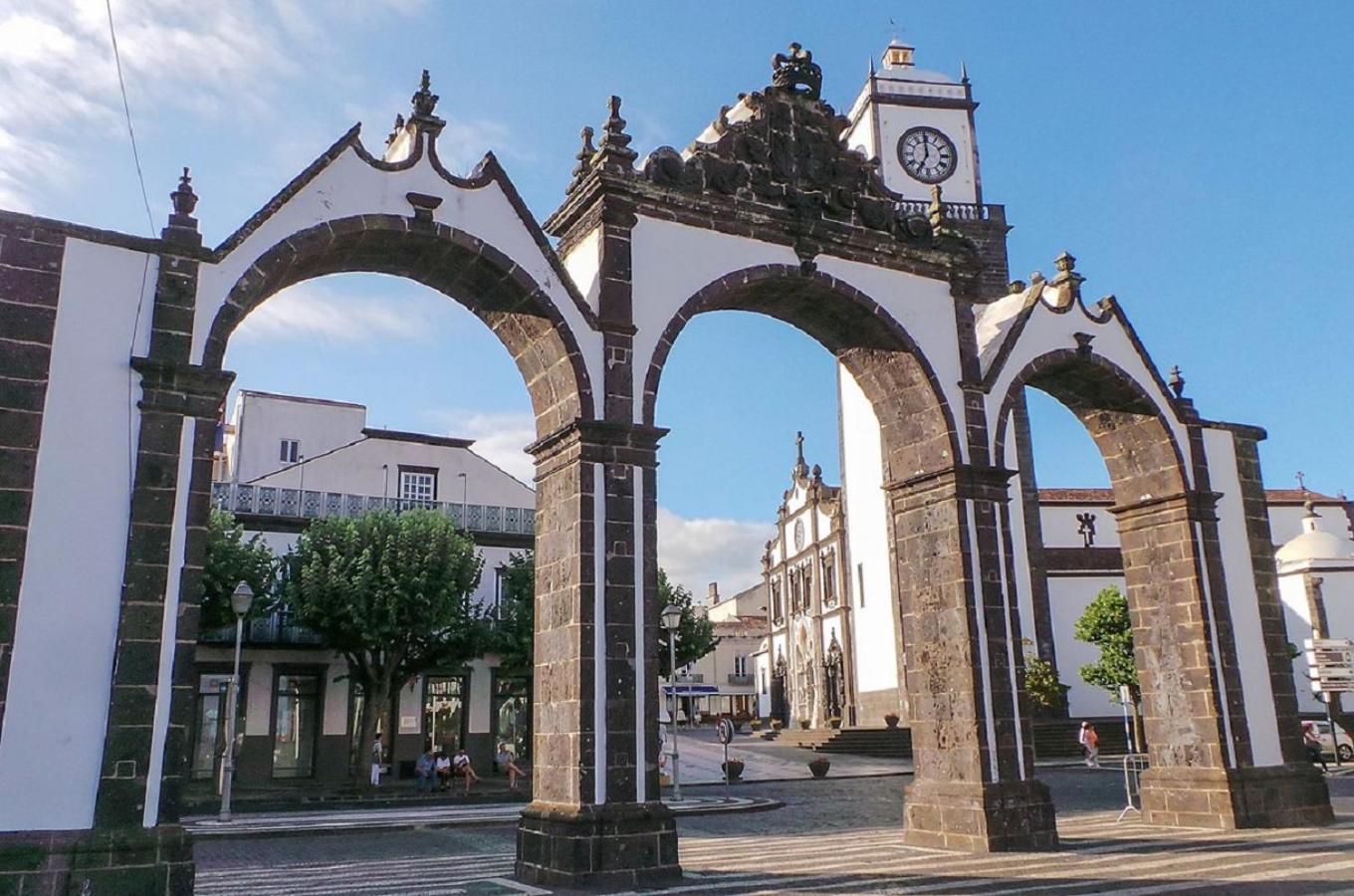 Azores Avenida E T3 *