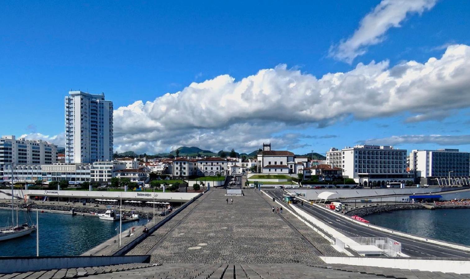Azores Avenida E T3 Apartment Ponta Delgada (Sao Miguel)