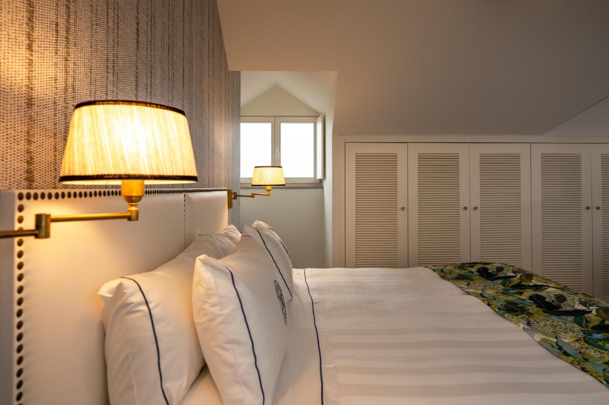 Hotel Dona Maria 4*