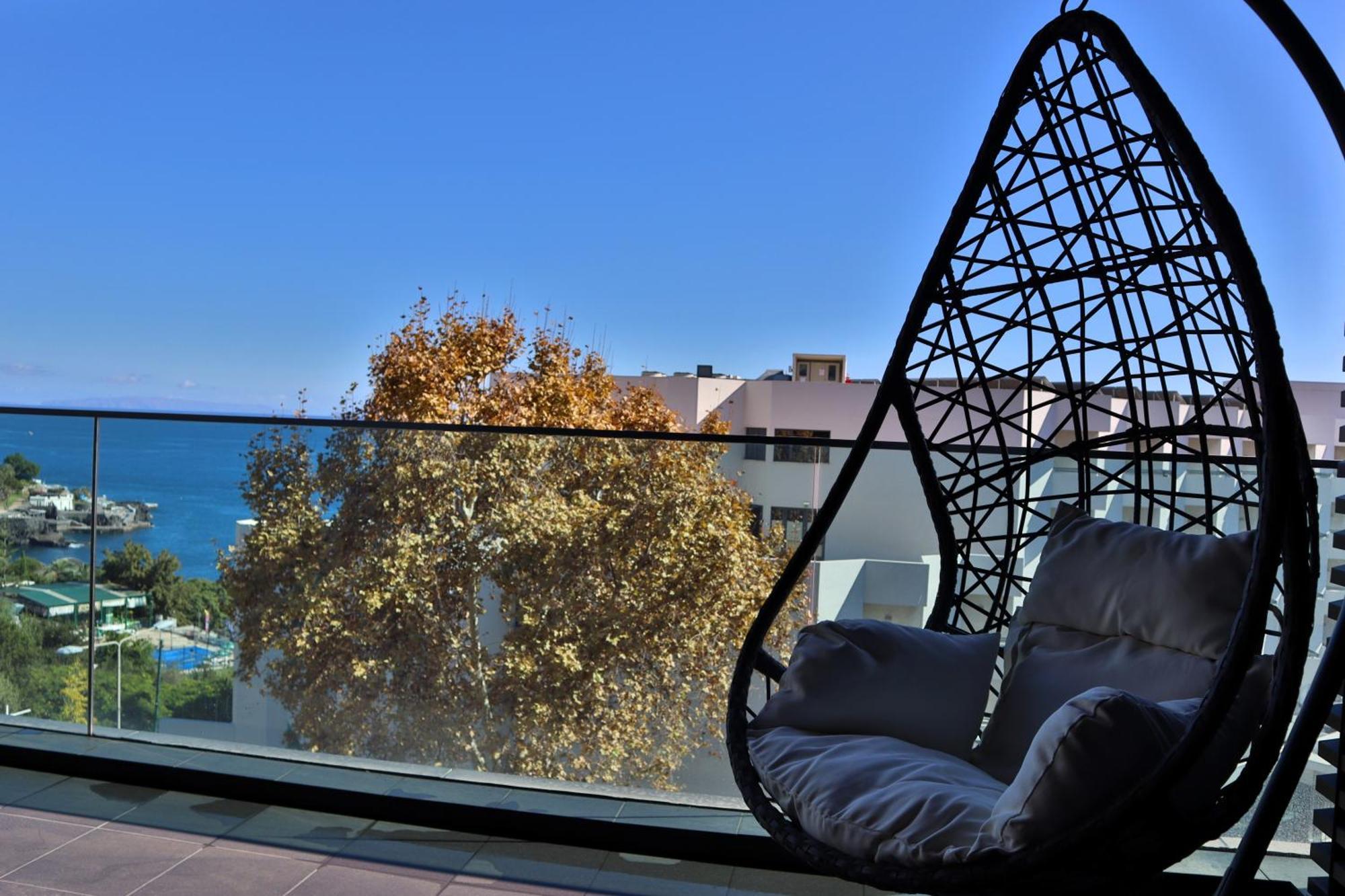 Seaside Xxi-10, By Op Appartement Funchal (Madeira)