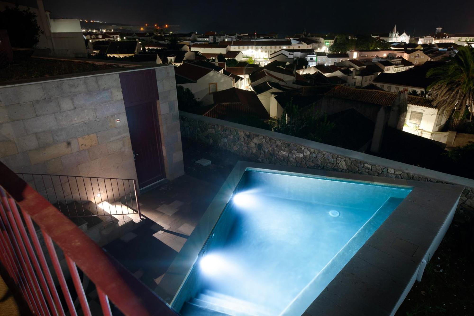 Angra + Apartment
