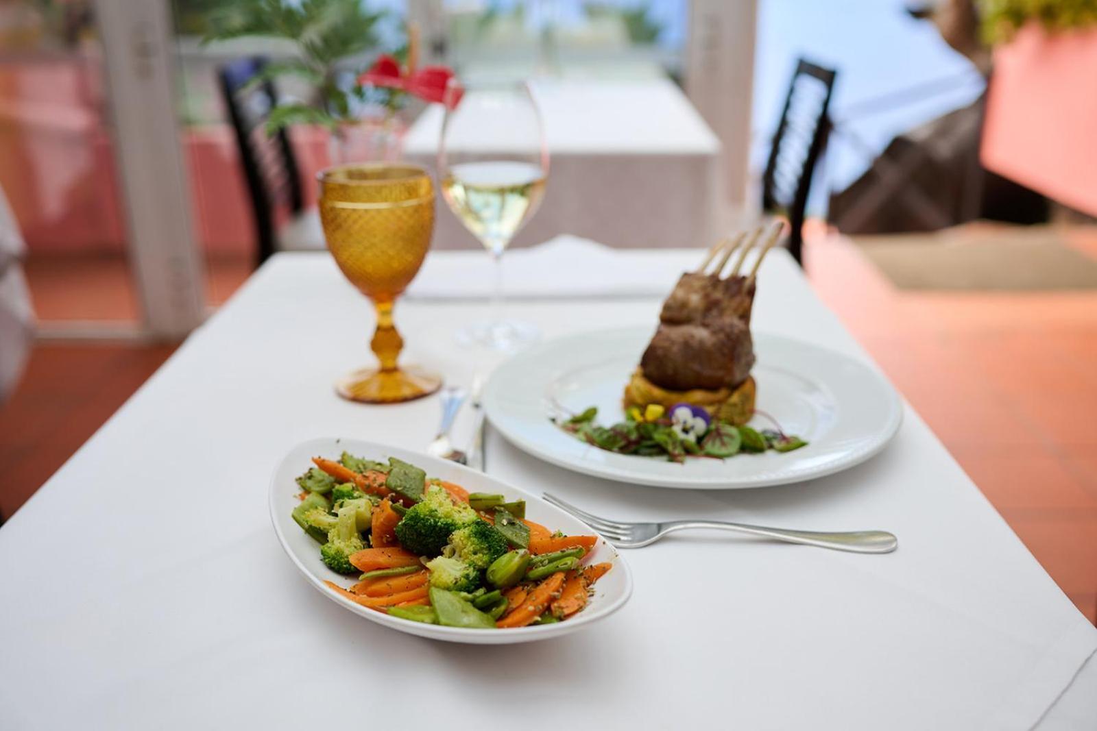 & Art Madeira Inn Canico (Madeira)