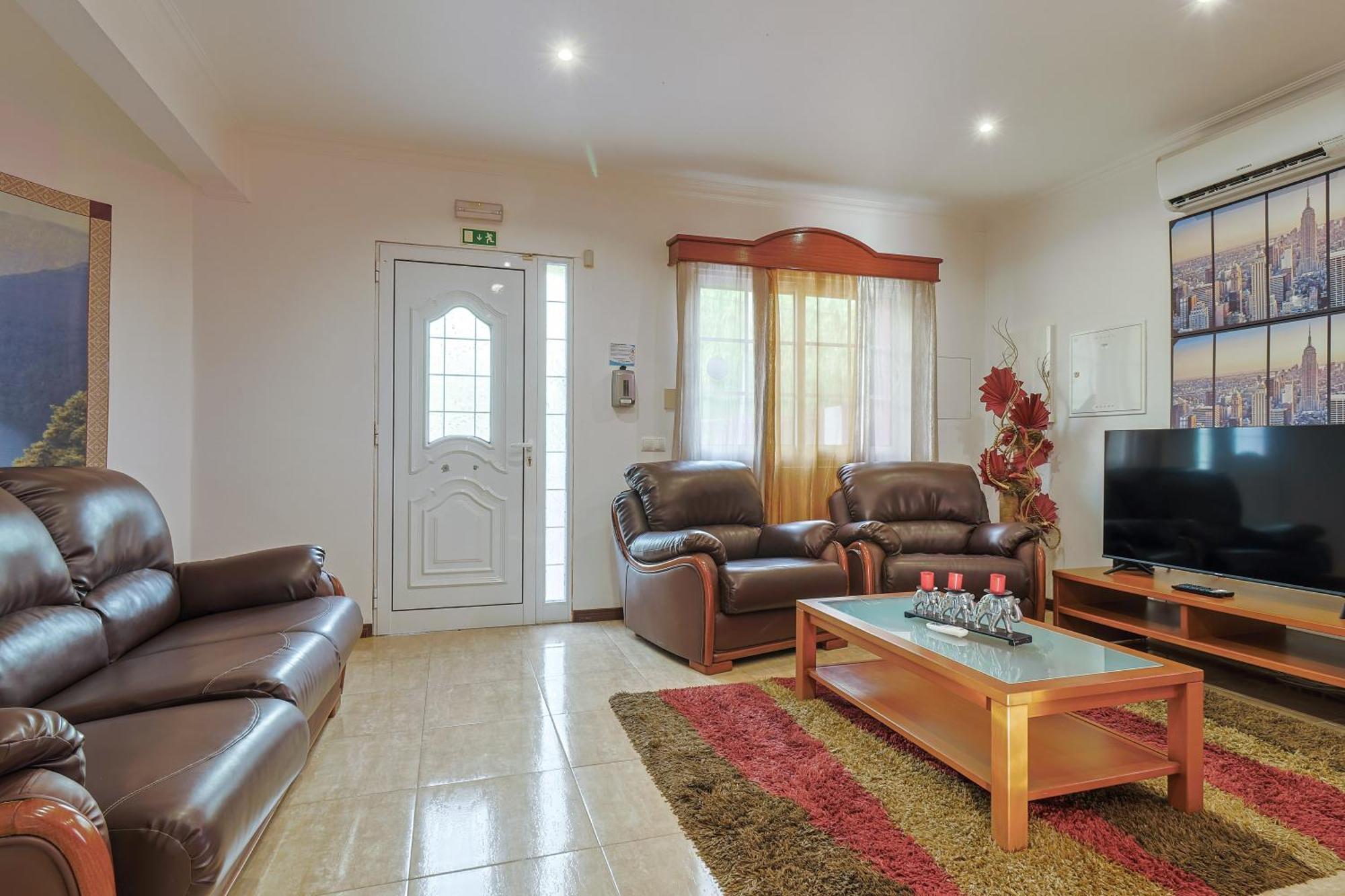 Apartment Wonder House *