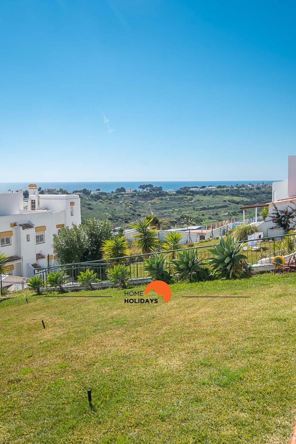 #016 T2 Windmill By Holidays Apartment *