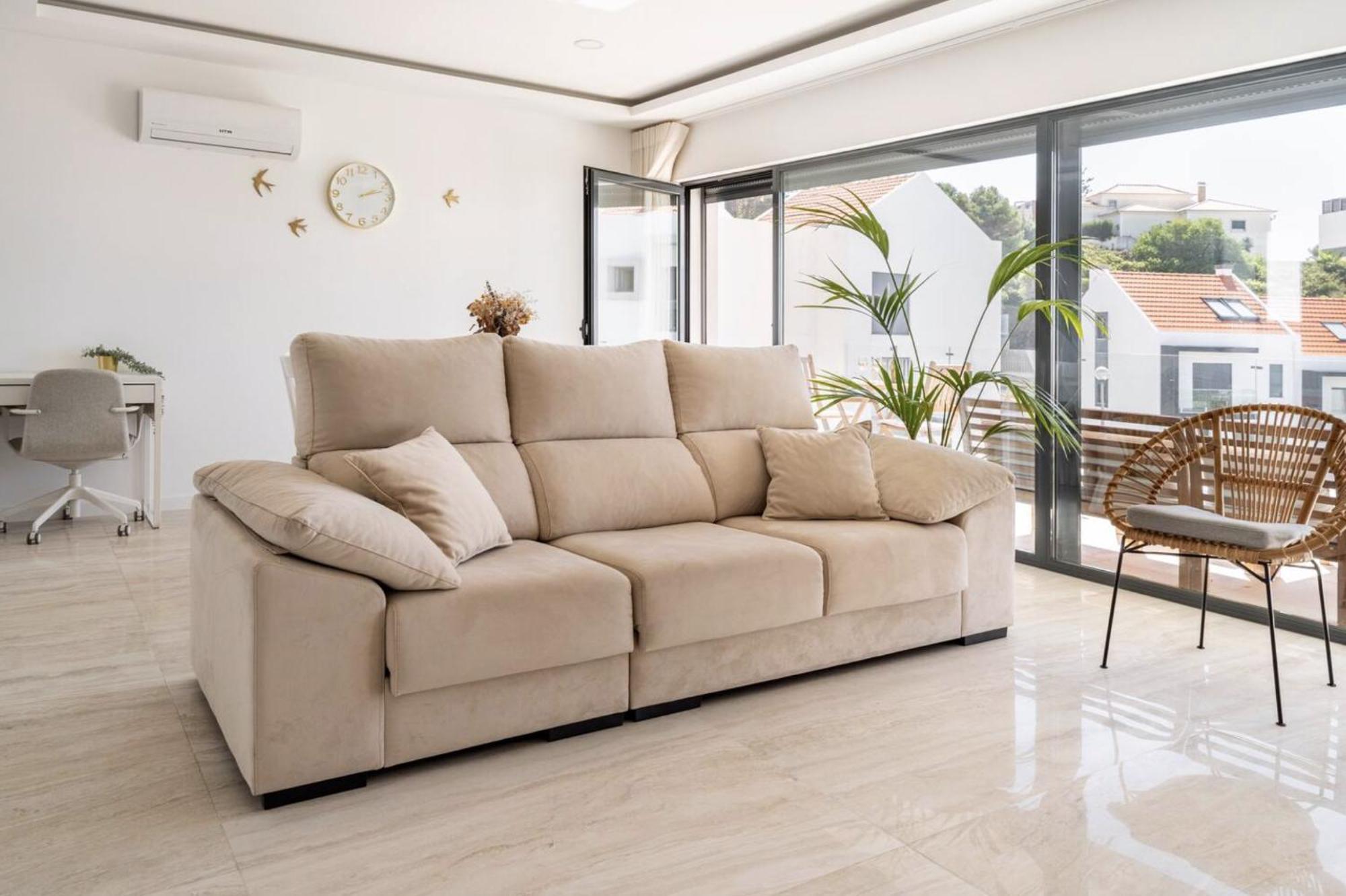 Beach, Ocean View & Bright House Villa
