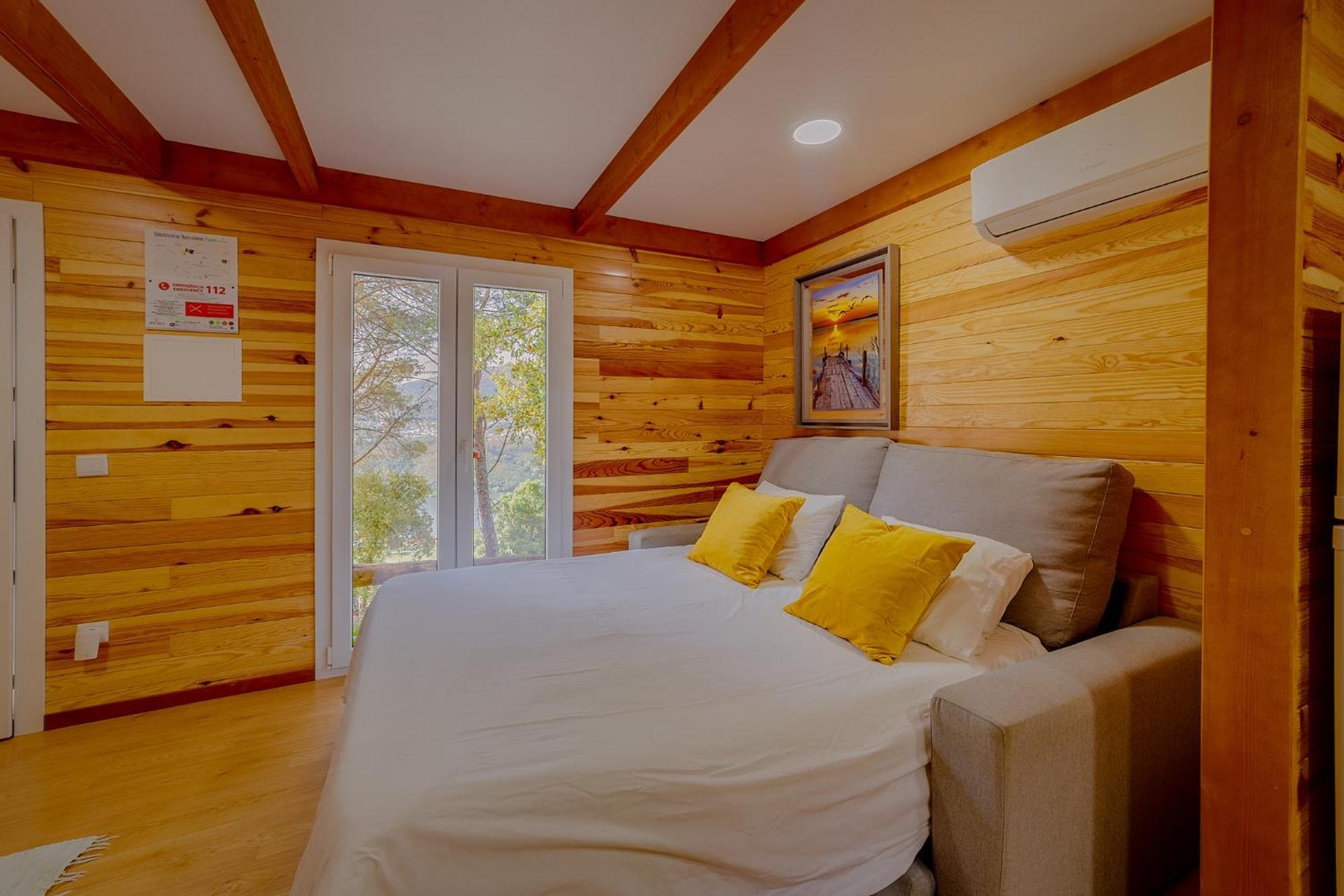 Arrabia Glamping Bed and breakfast *