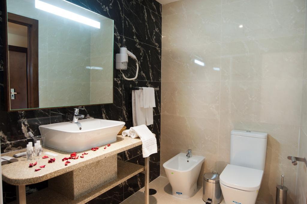Palace E - Termas De Sao Miguel 4*