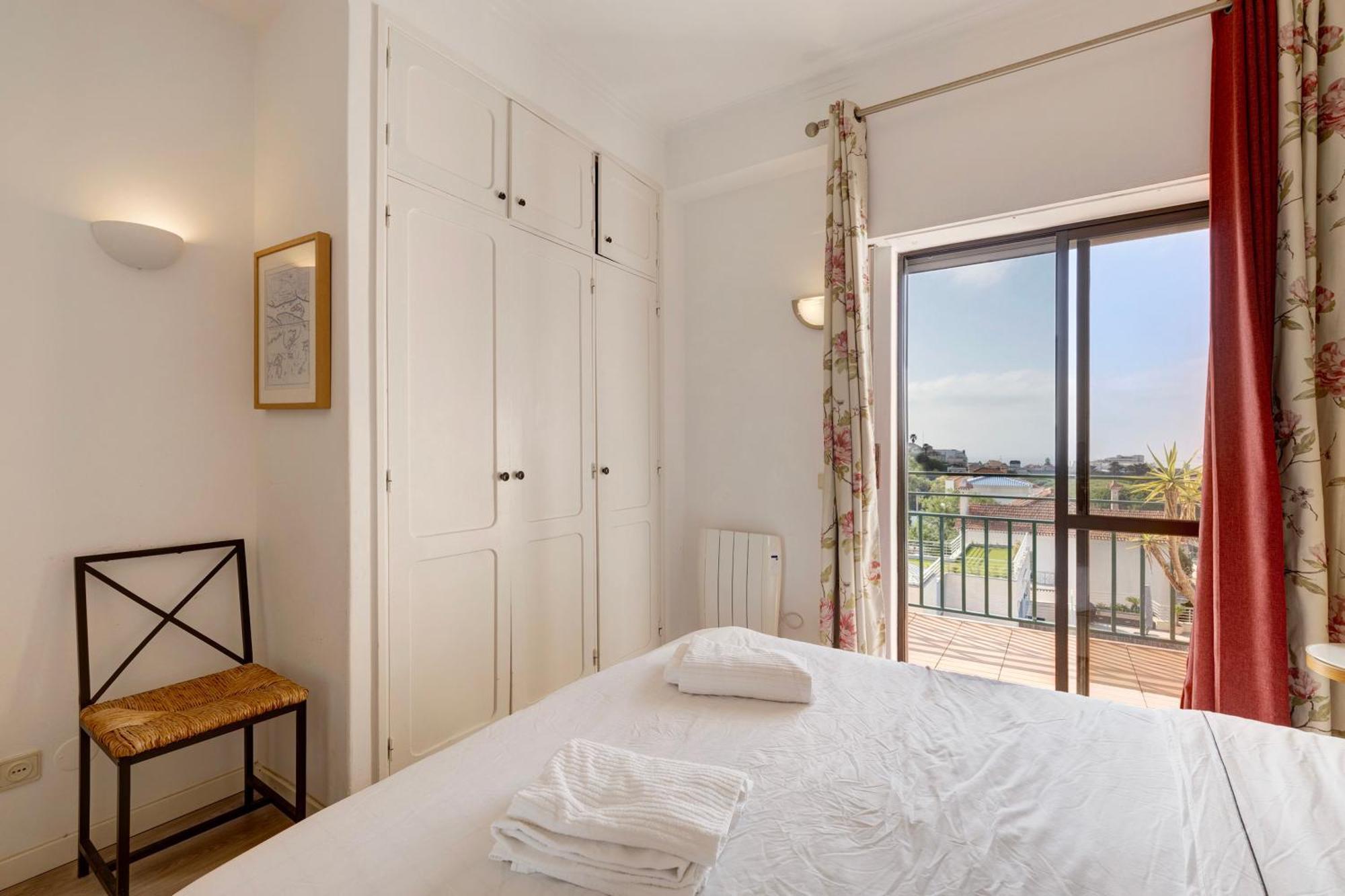 Sea View Apartment Estoril