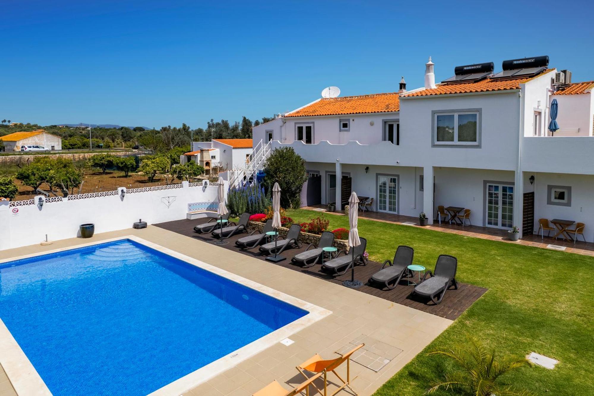 Bed & Breakfast Casa Jardim Oasis 3*