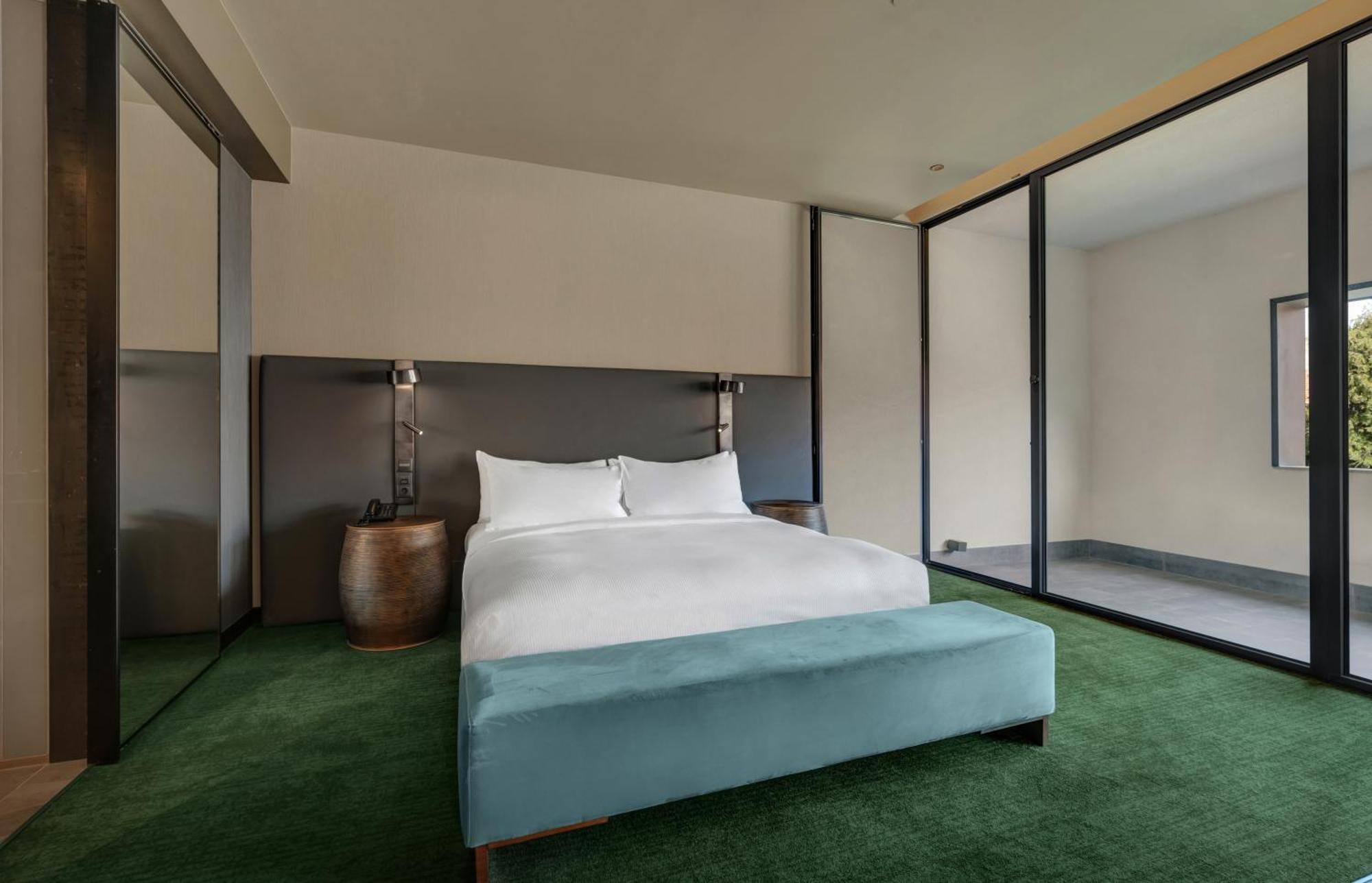Hotel Hilton Porto Gaia 5*