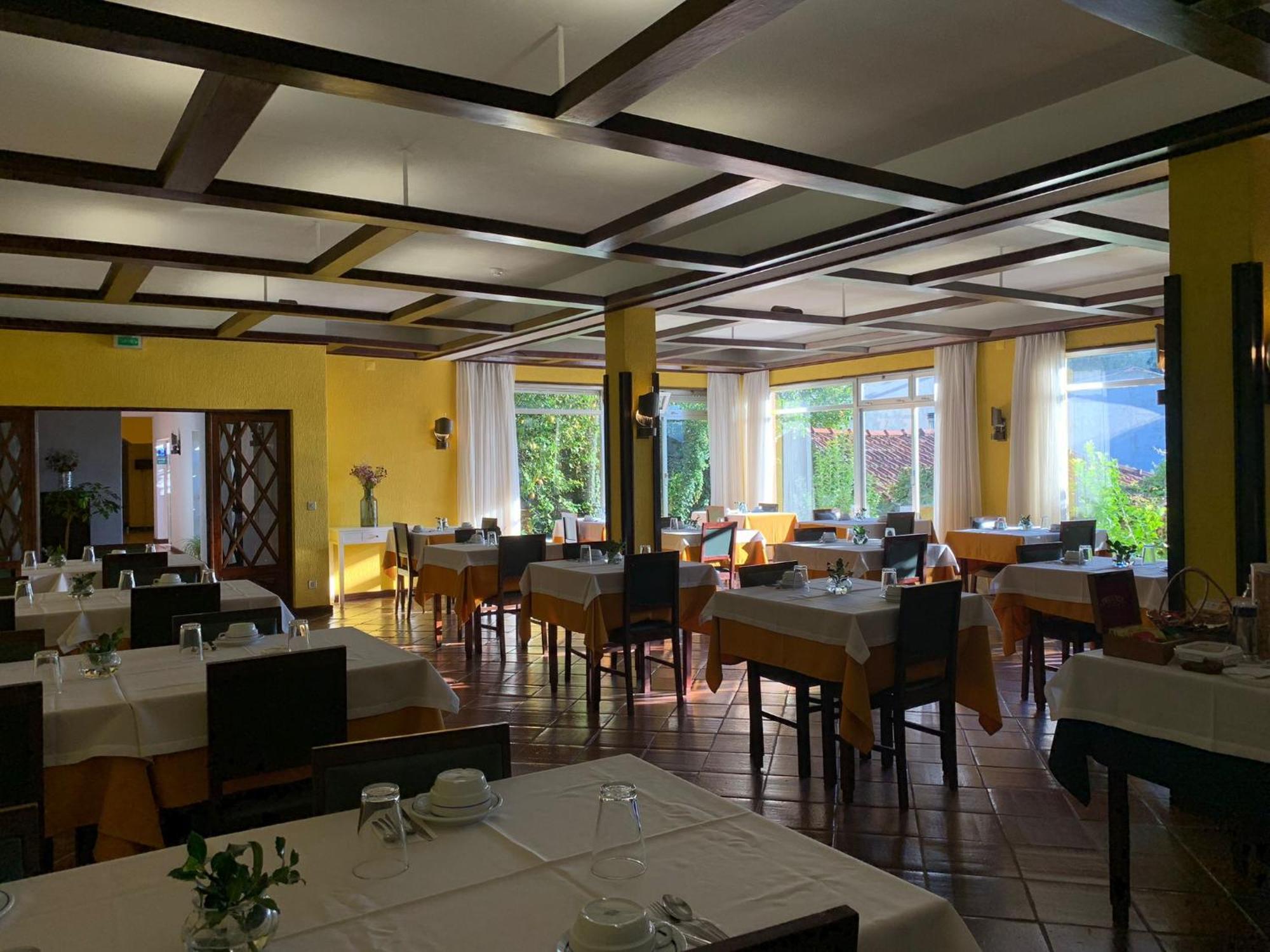 Corredoura Garden Guest house Caldelas
