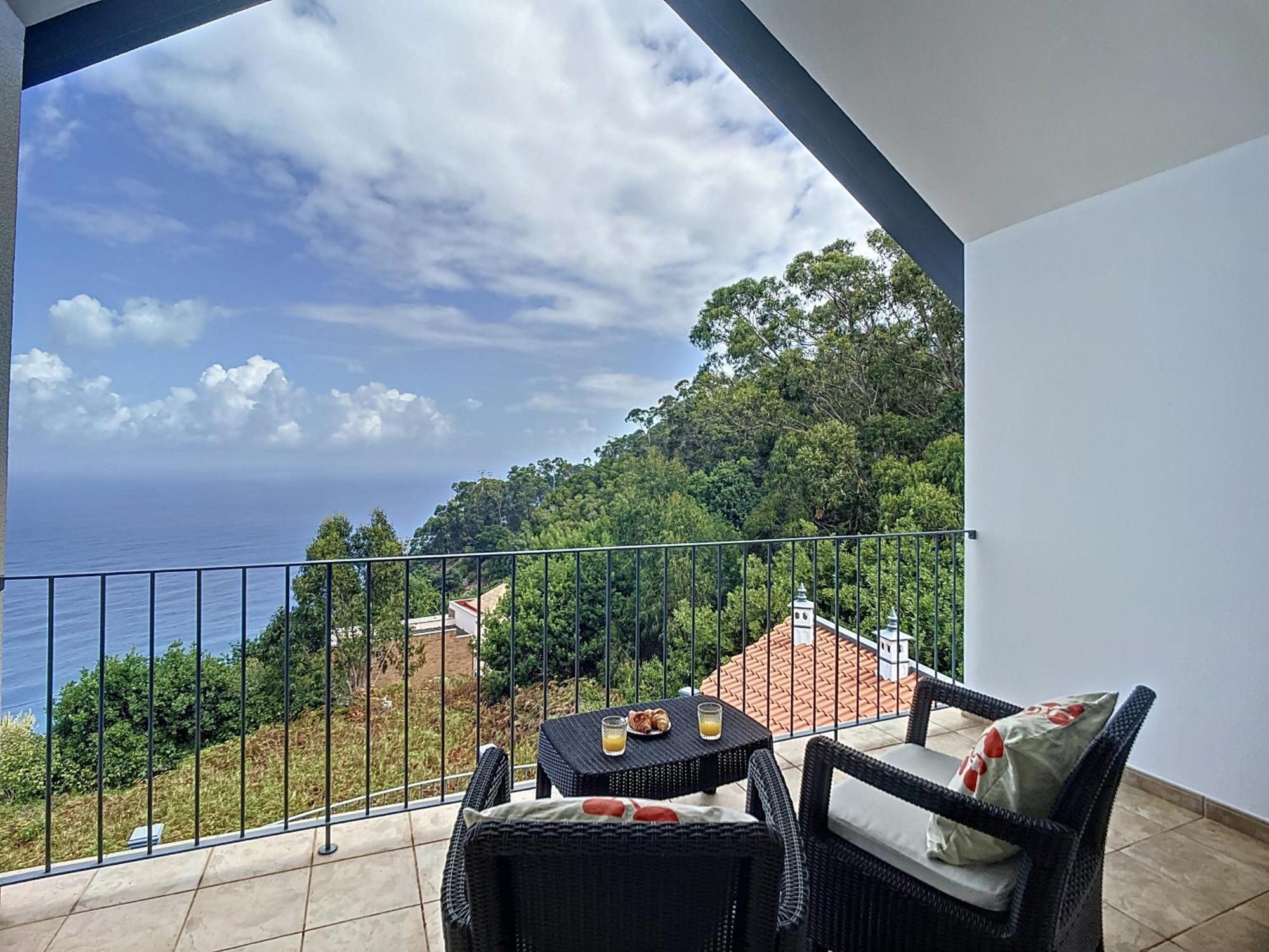Vinhaticos By Atlantic Holiday home
