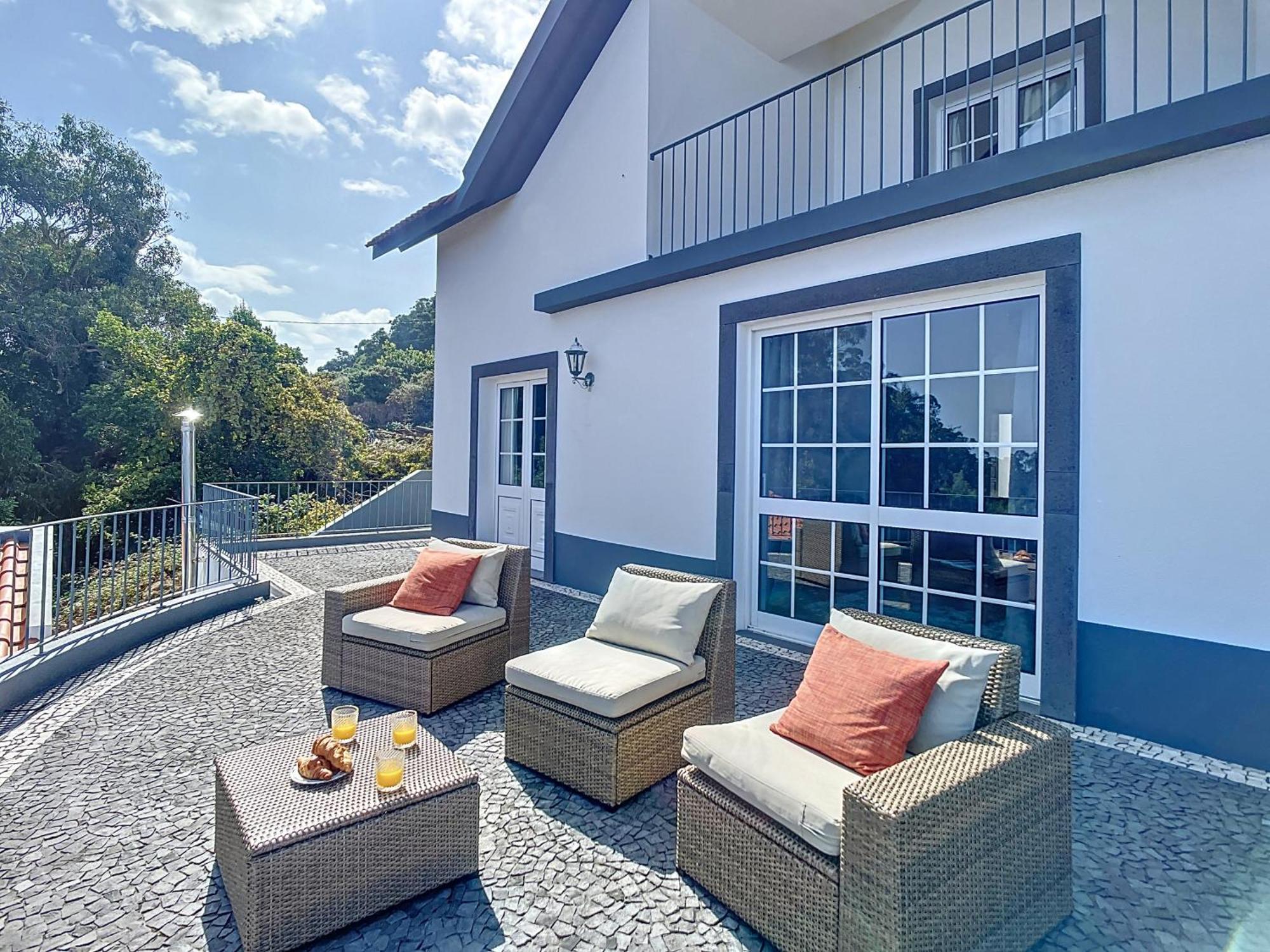 Vinhaticos By Atlantic Holiday home *