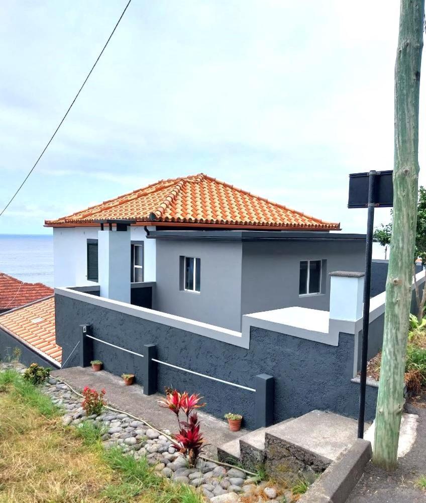 Сasa de vacaciones Bluehouse Paradise Right By The Sea São Vicente