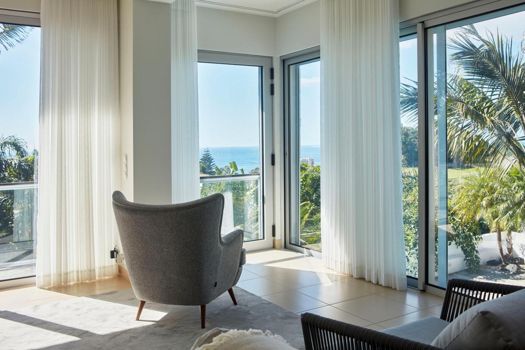 Luxury House Villa