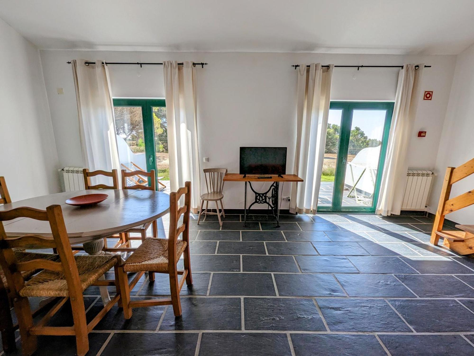 Campsite Monte Carvalhal Da Rocha