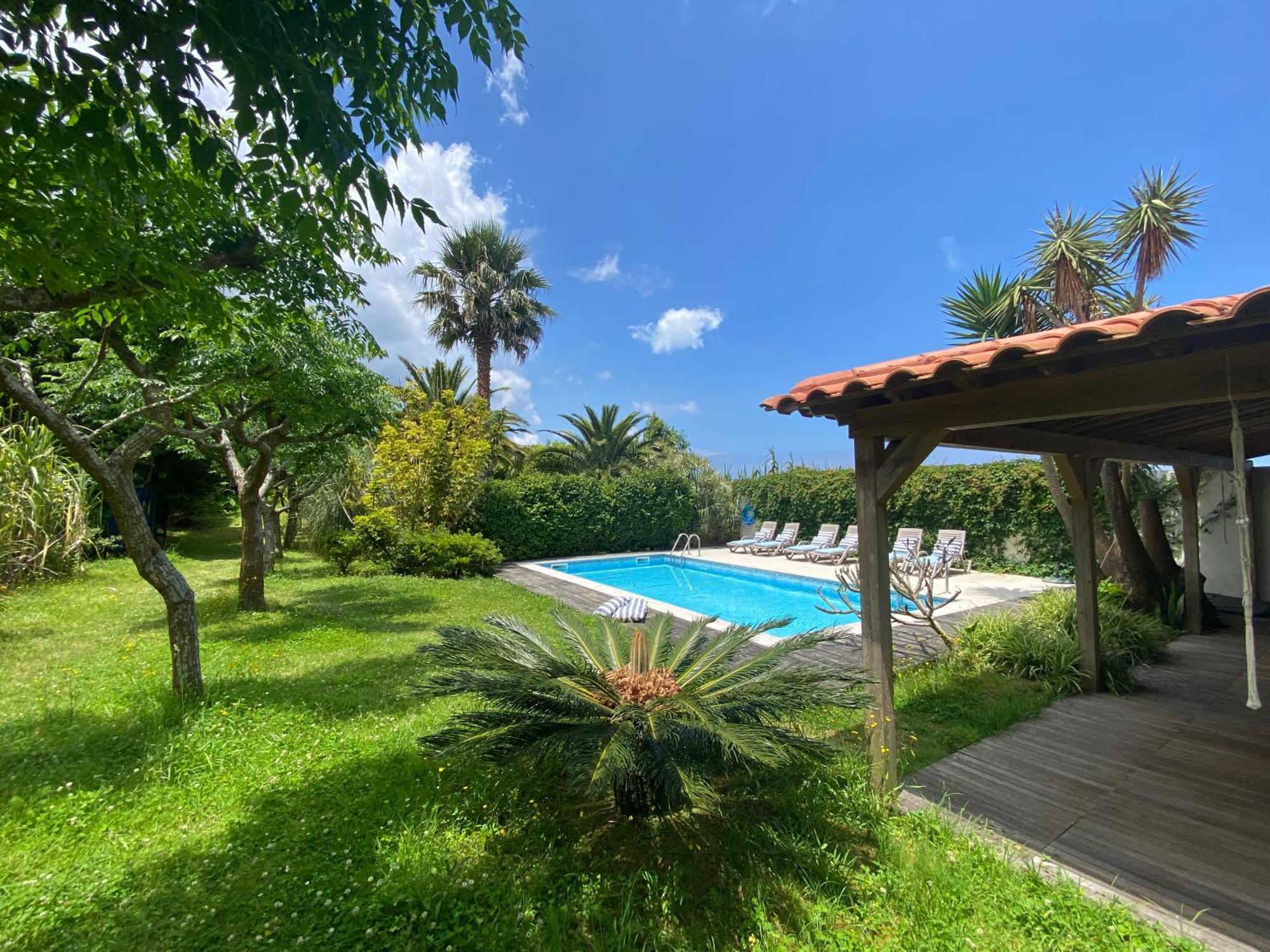 Guest house Quinta Dos Bravos 3*
