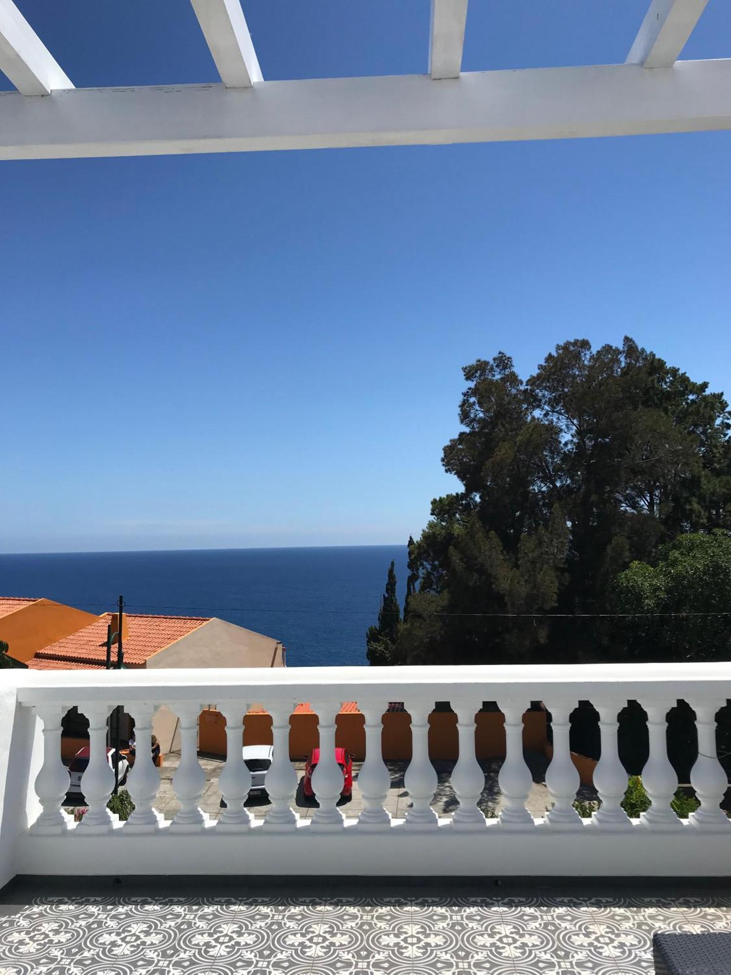 Inn & Art Madeira 3*