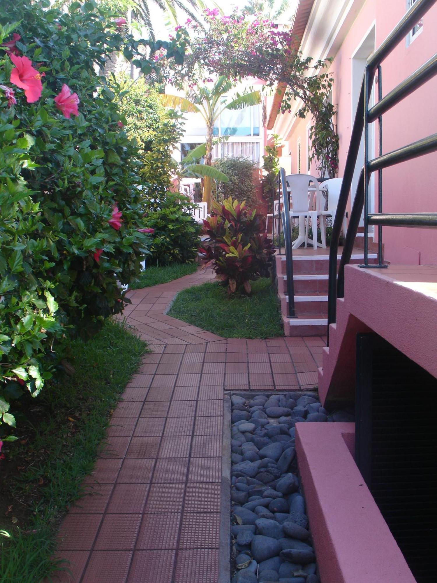& Art Madeira Inn Canico (Madeira)