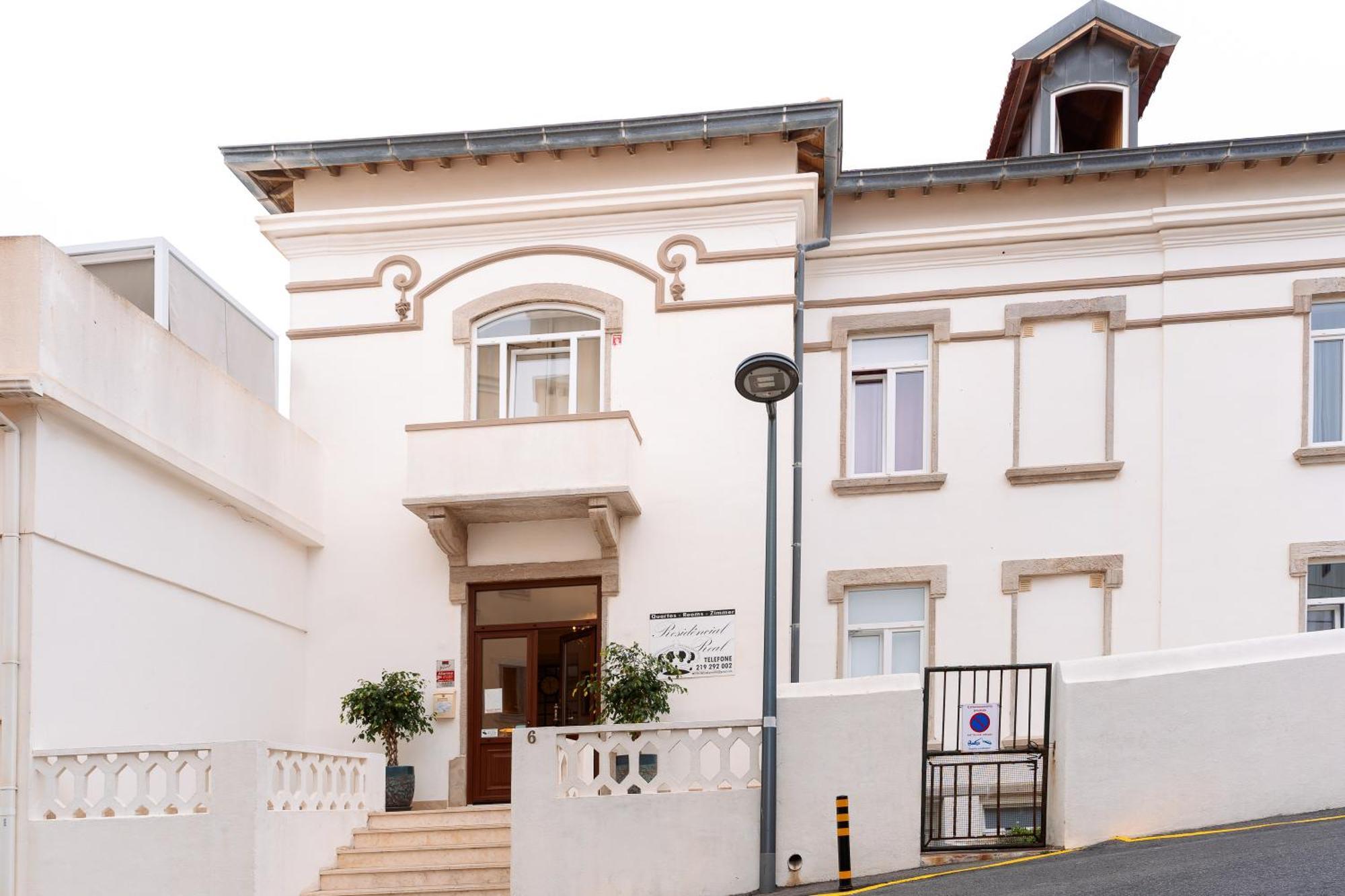 Guest house Residencial Real *